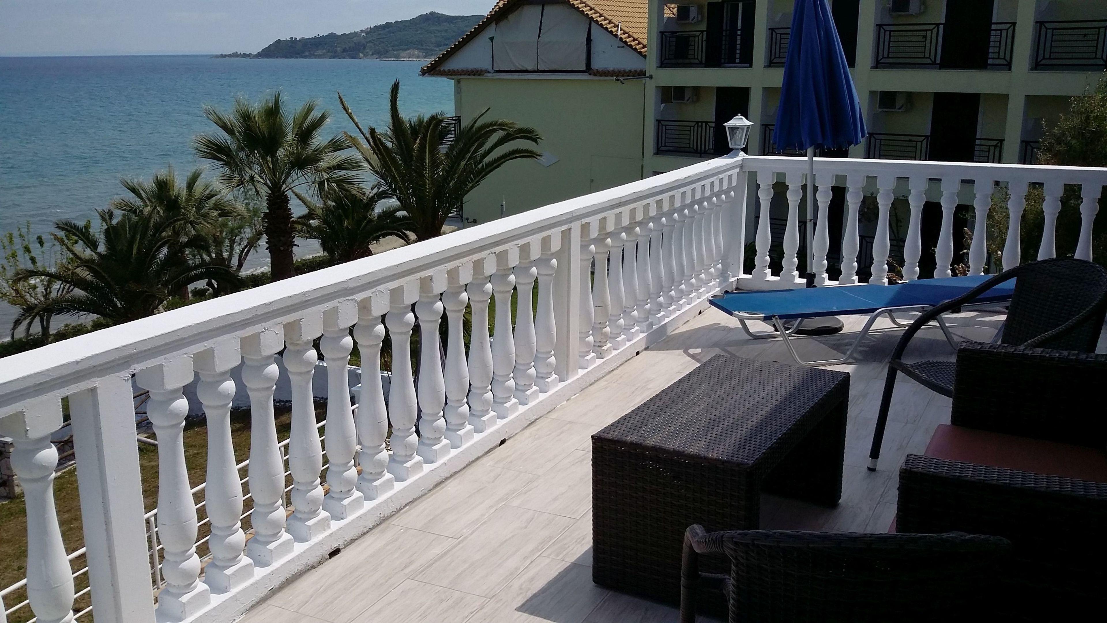 Laura Beach House — photo 4