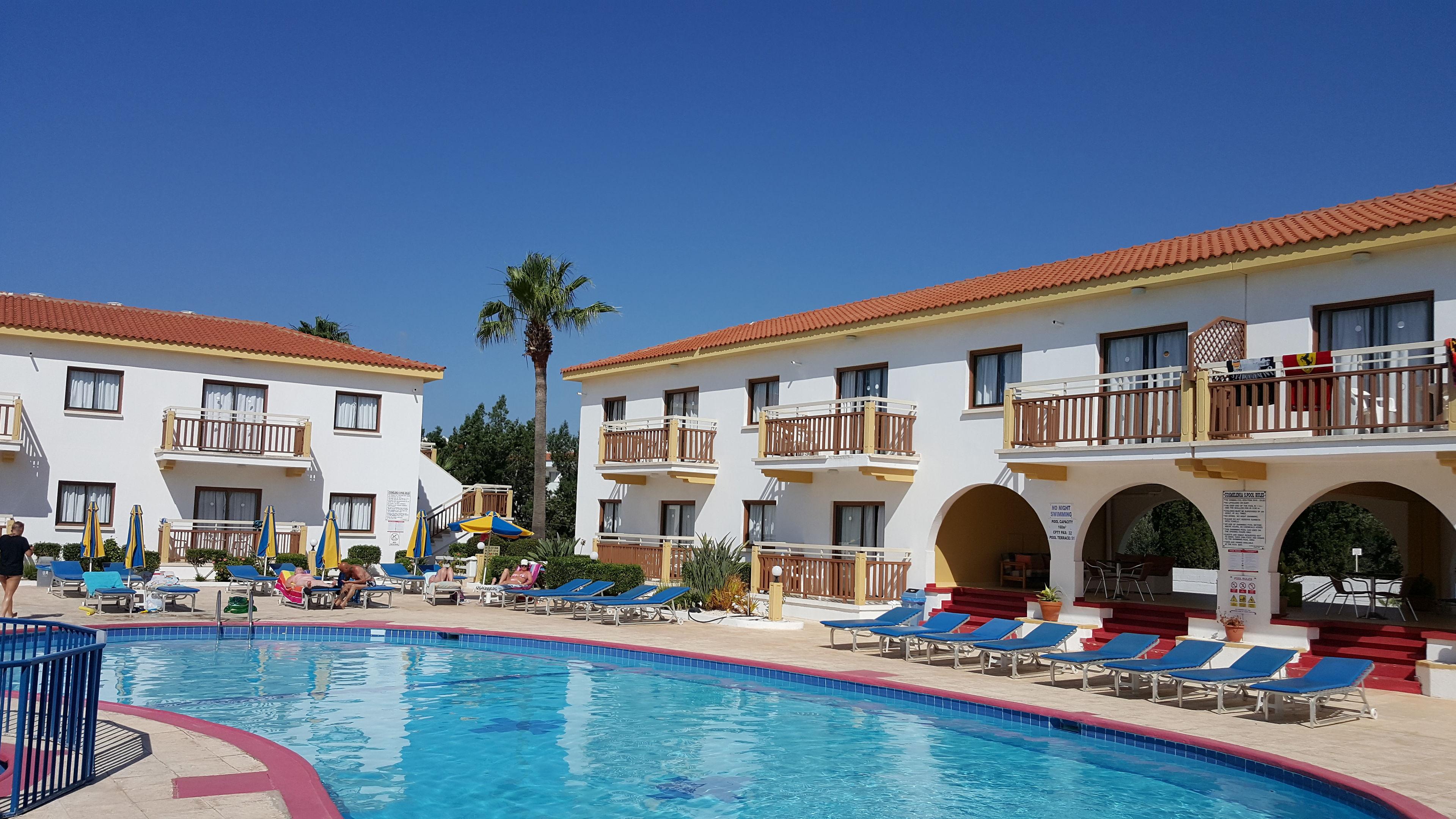 Cosmelenia Hotel & Apartments — photo 4