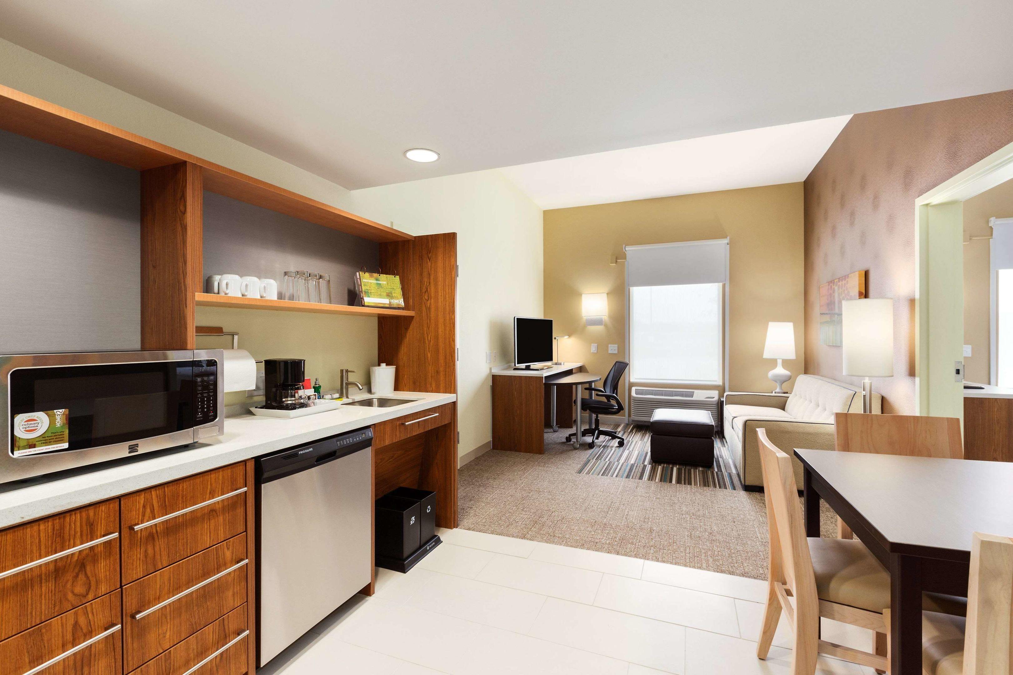 Home2 Suites by Hilton Omaha West — photo 3