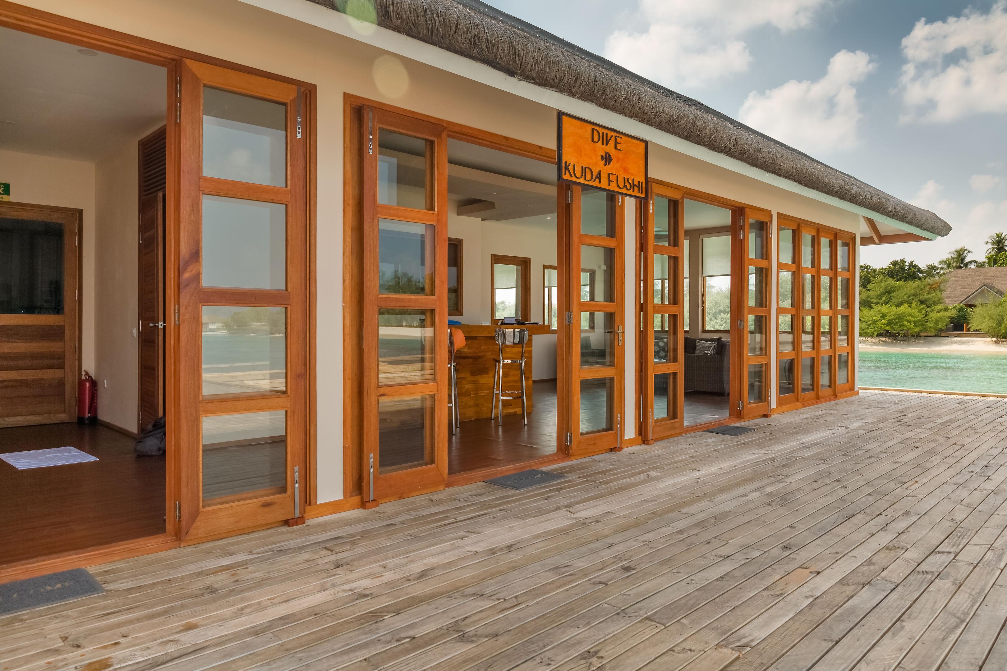 Kudafushi Resort & Spa — photo 1