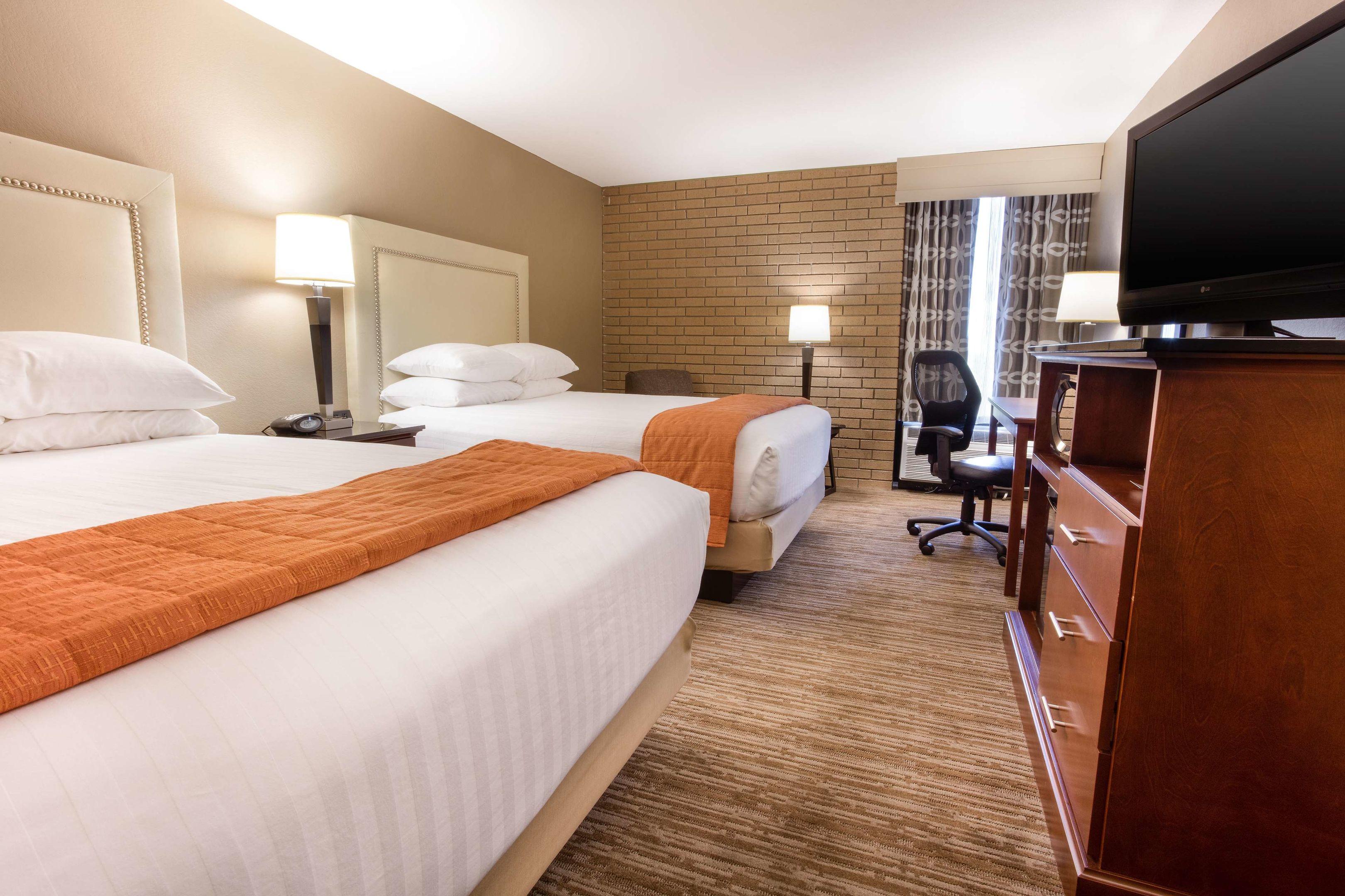 Drury Inn & Suites Kansas City Airport — photo 5