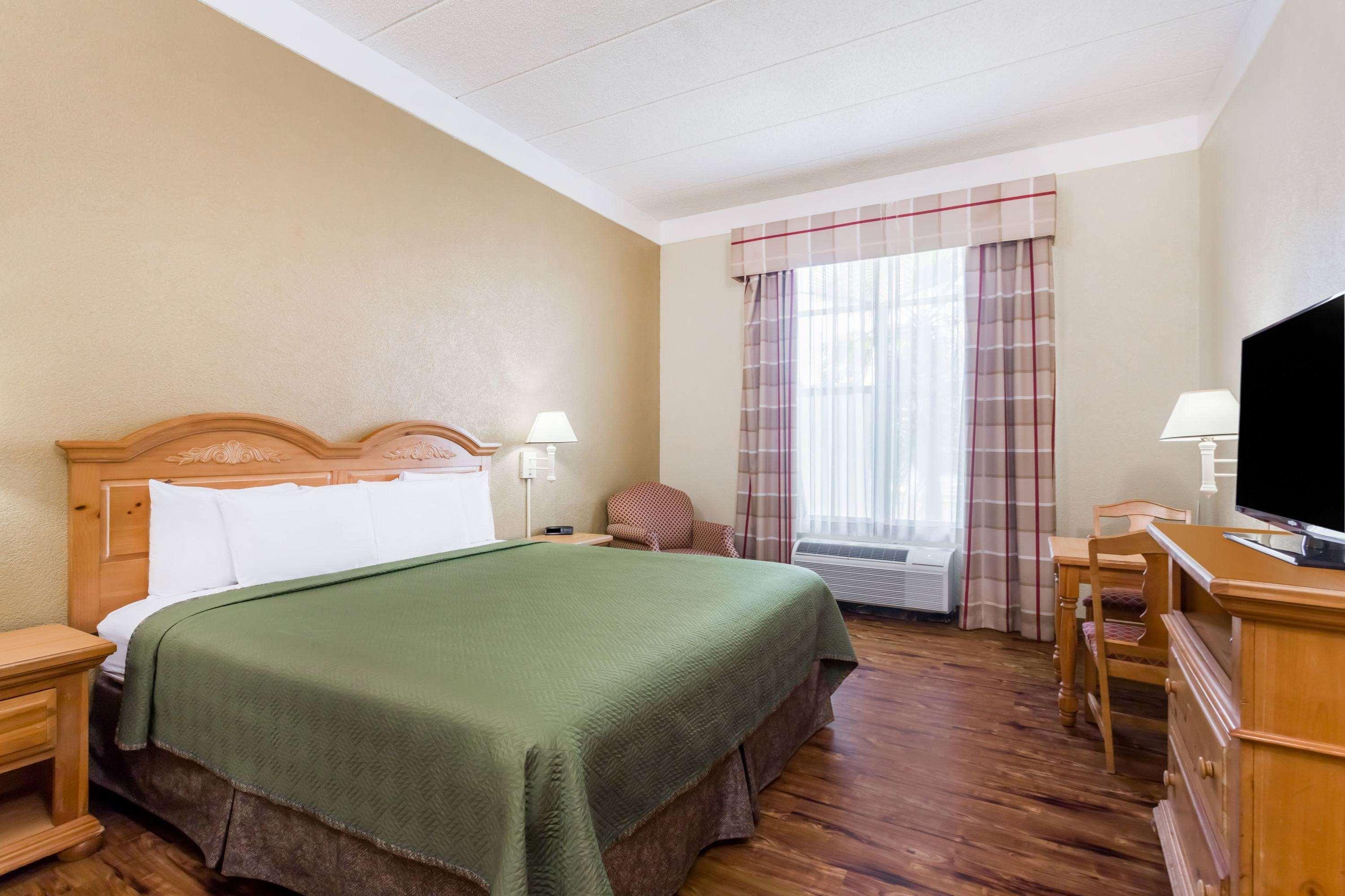Travelodge Savannah — photo 4