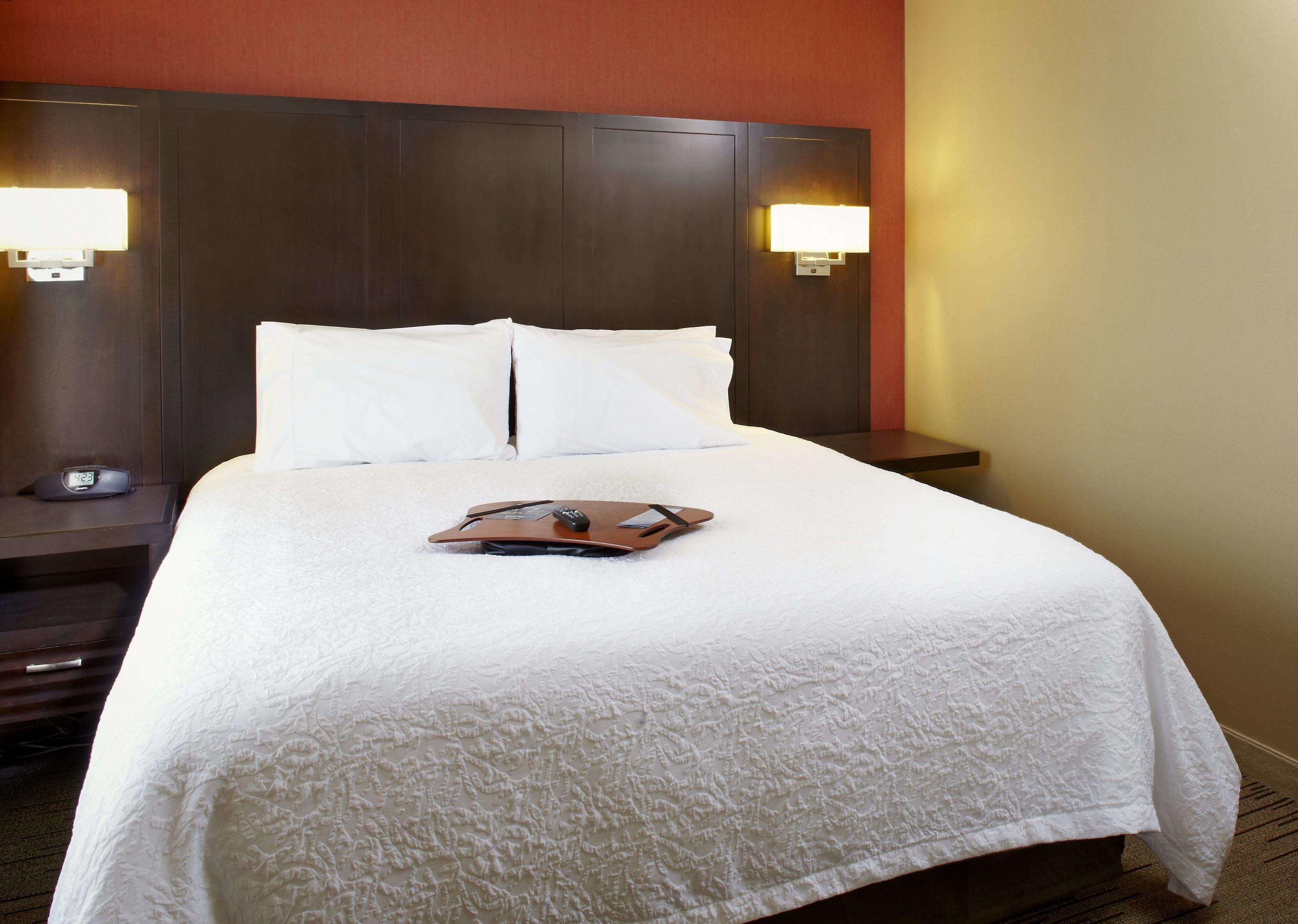 Hampton Inn Phoenix-Biltmore — photo 4