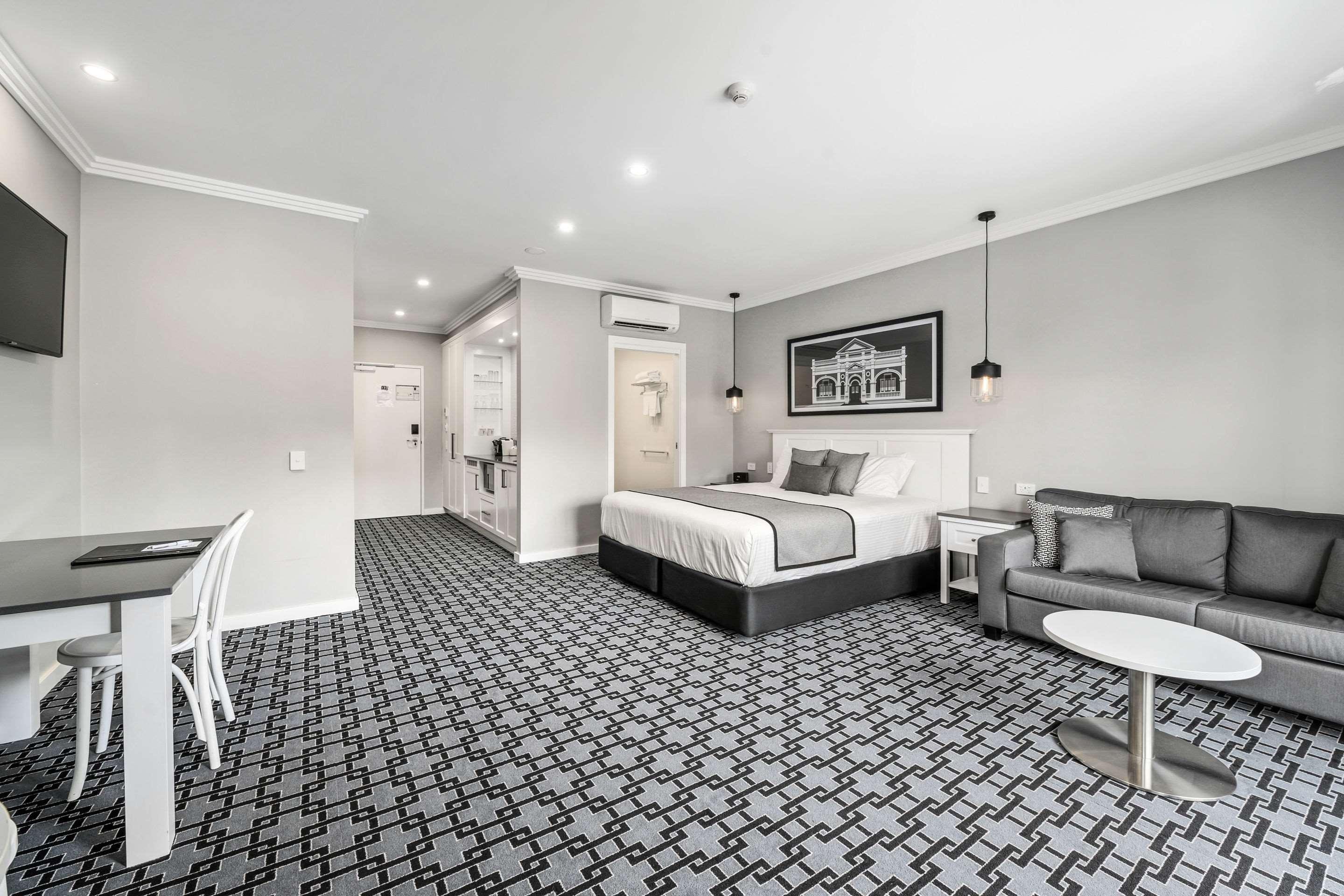 CH Boutique Hotel, Ascend Hotel Collection — photo 5