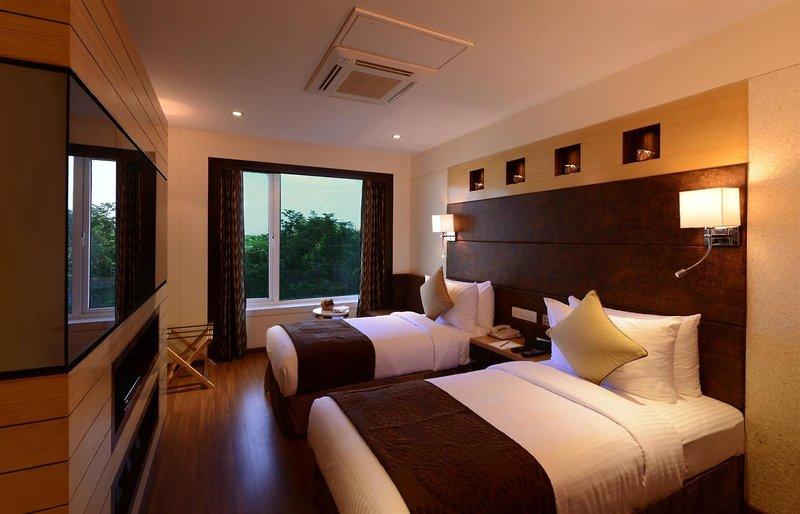 Tulip Inn Ahmedabad — photo 5
