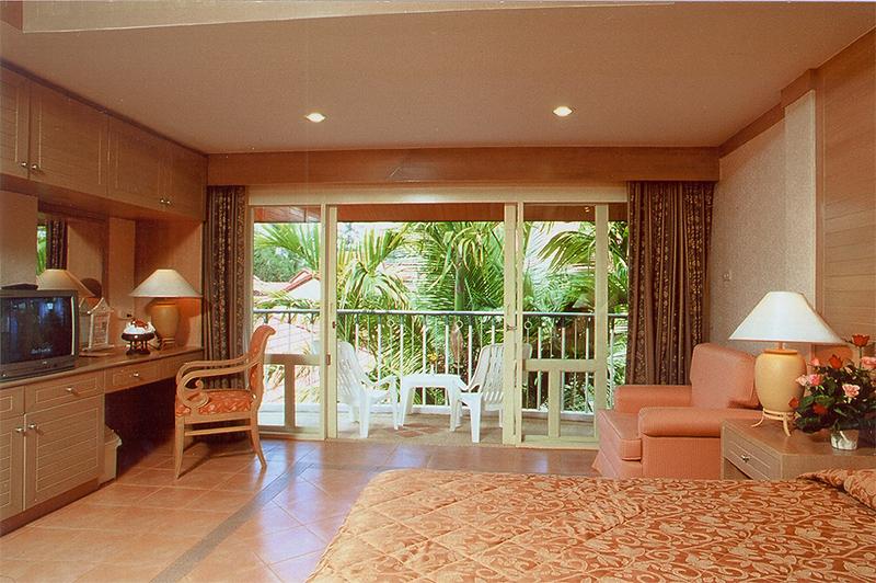 Horizon Patong Beach Resort & Spa — photo 4