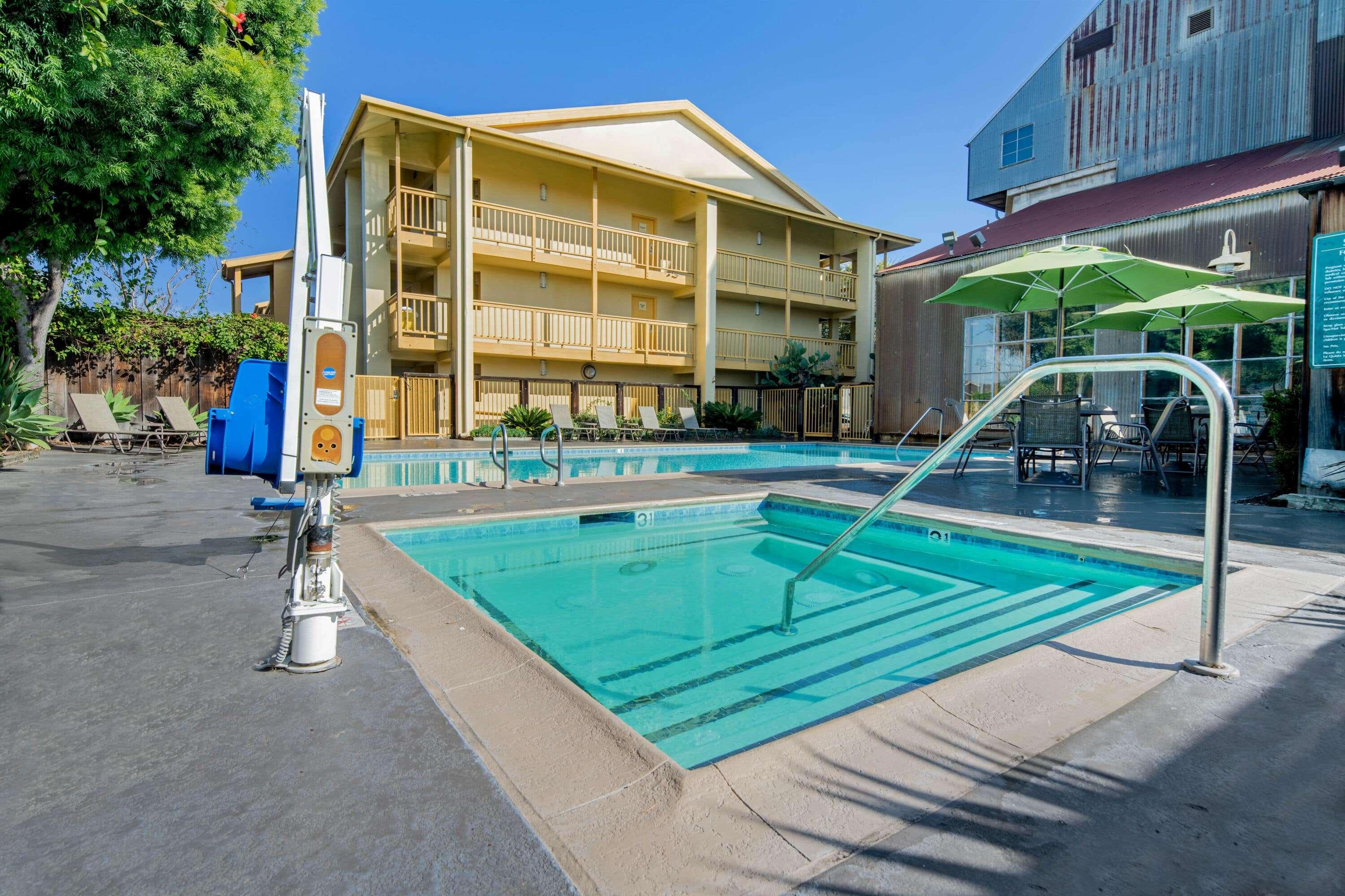 La Quinta Inn Irvine Spectrum — photo 4