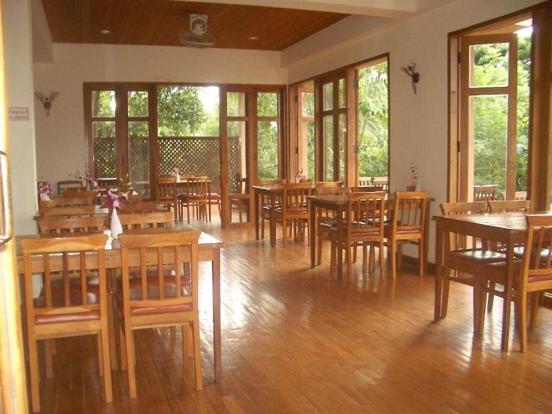 Riverhouse Resort — photo 4