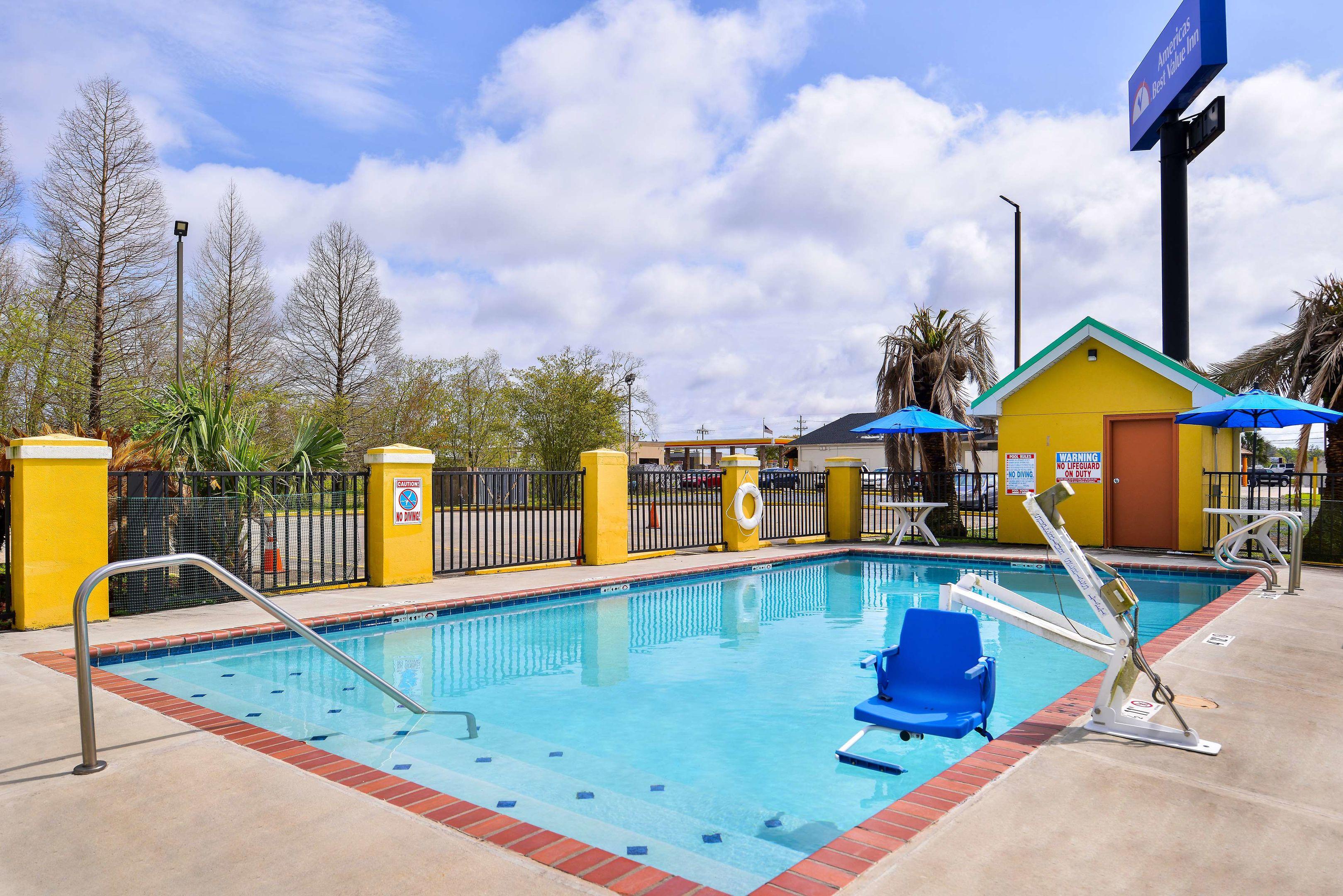 Americas Best Value Inn — photo 4