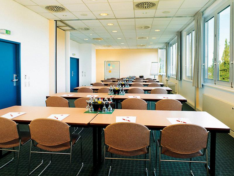 Hotel ibis Berlin City Nord — photo 4