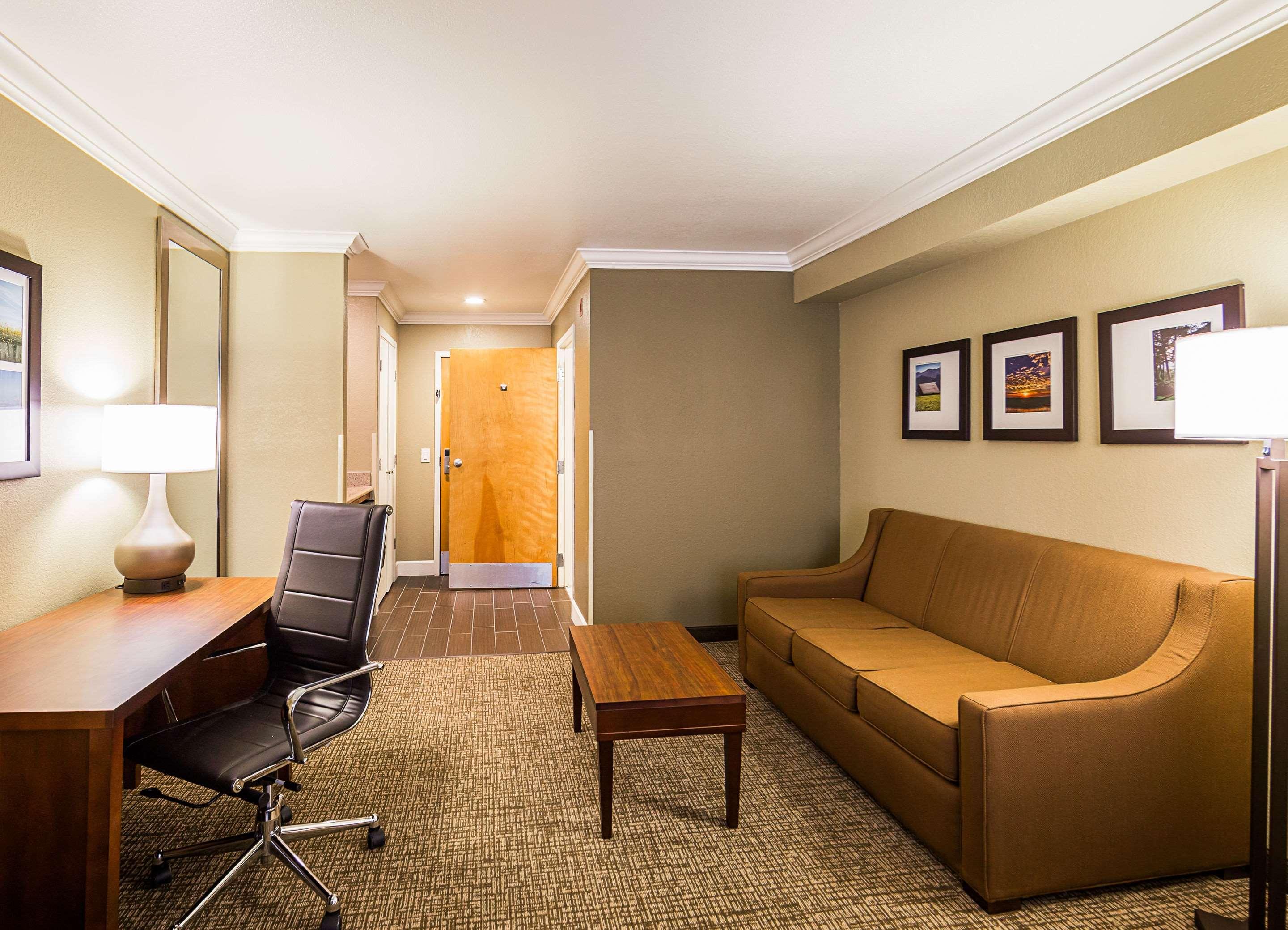 Comfort Inn Arcata-Humboldt Area — photo 5