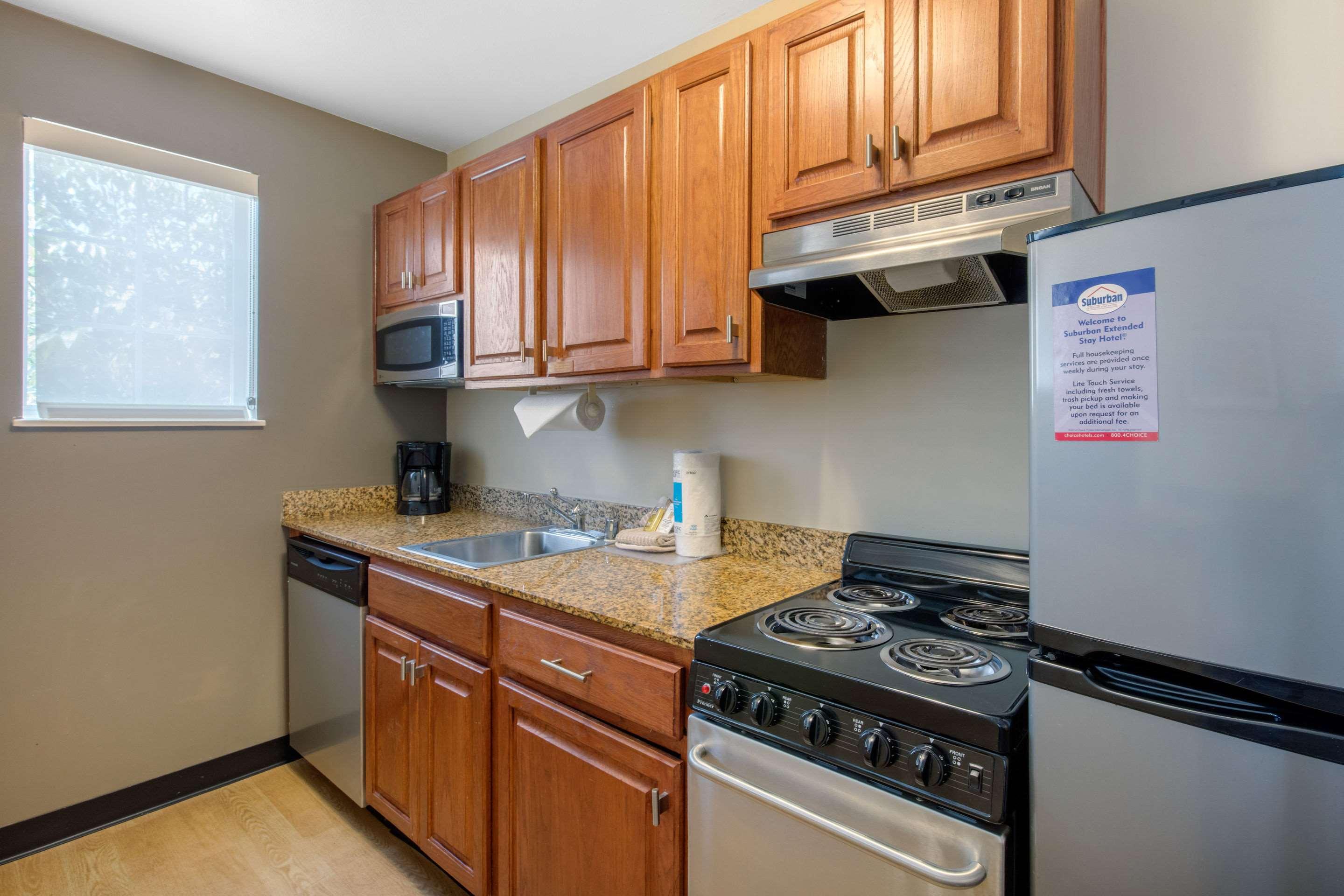 Suburban Extended Stay Hotel — photo 3