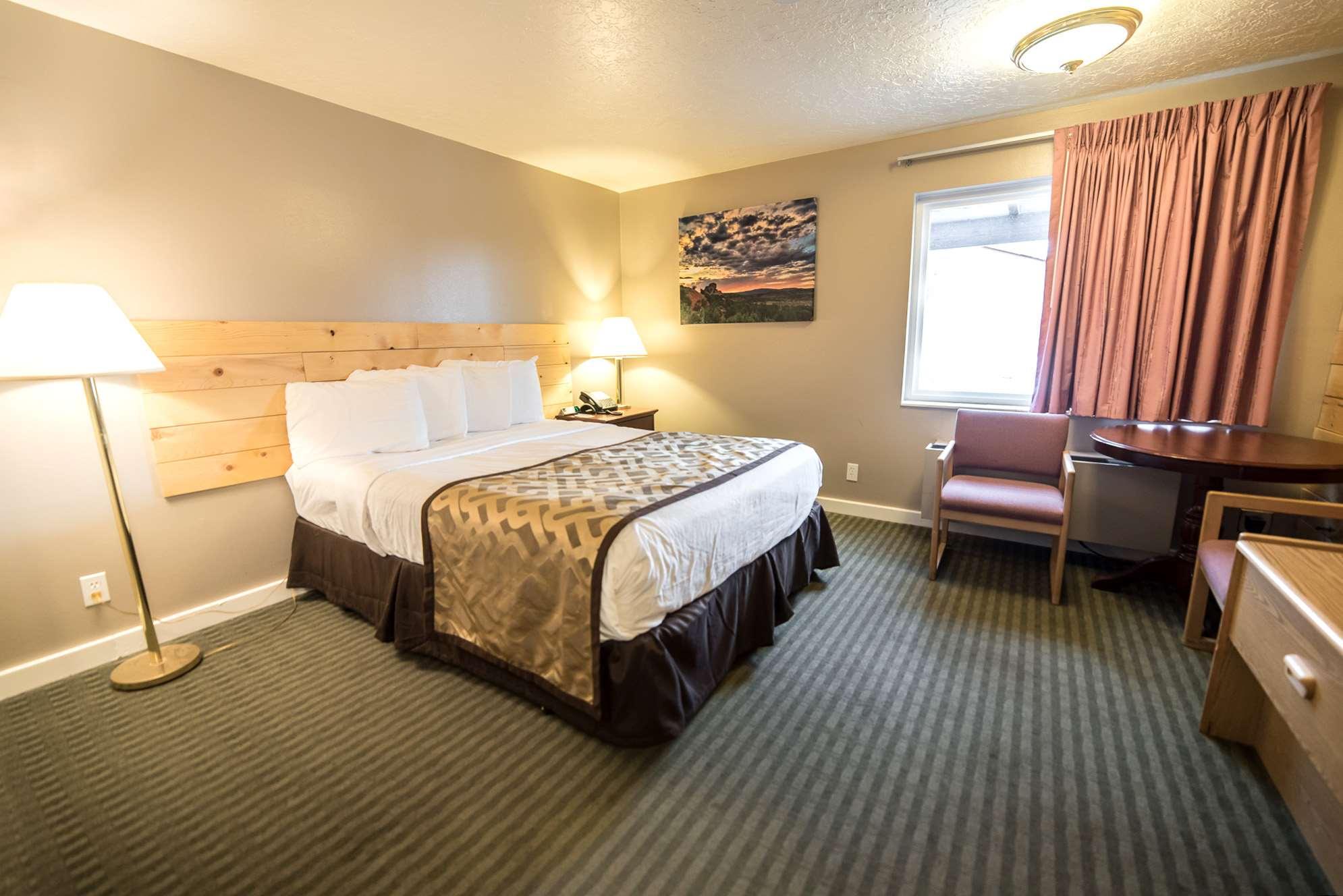 Red Ledges Inn — photo 5