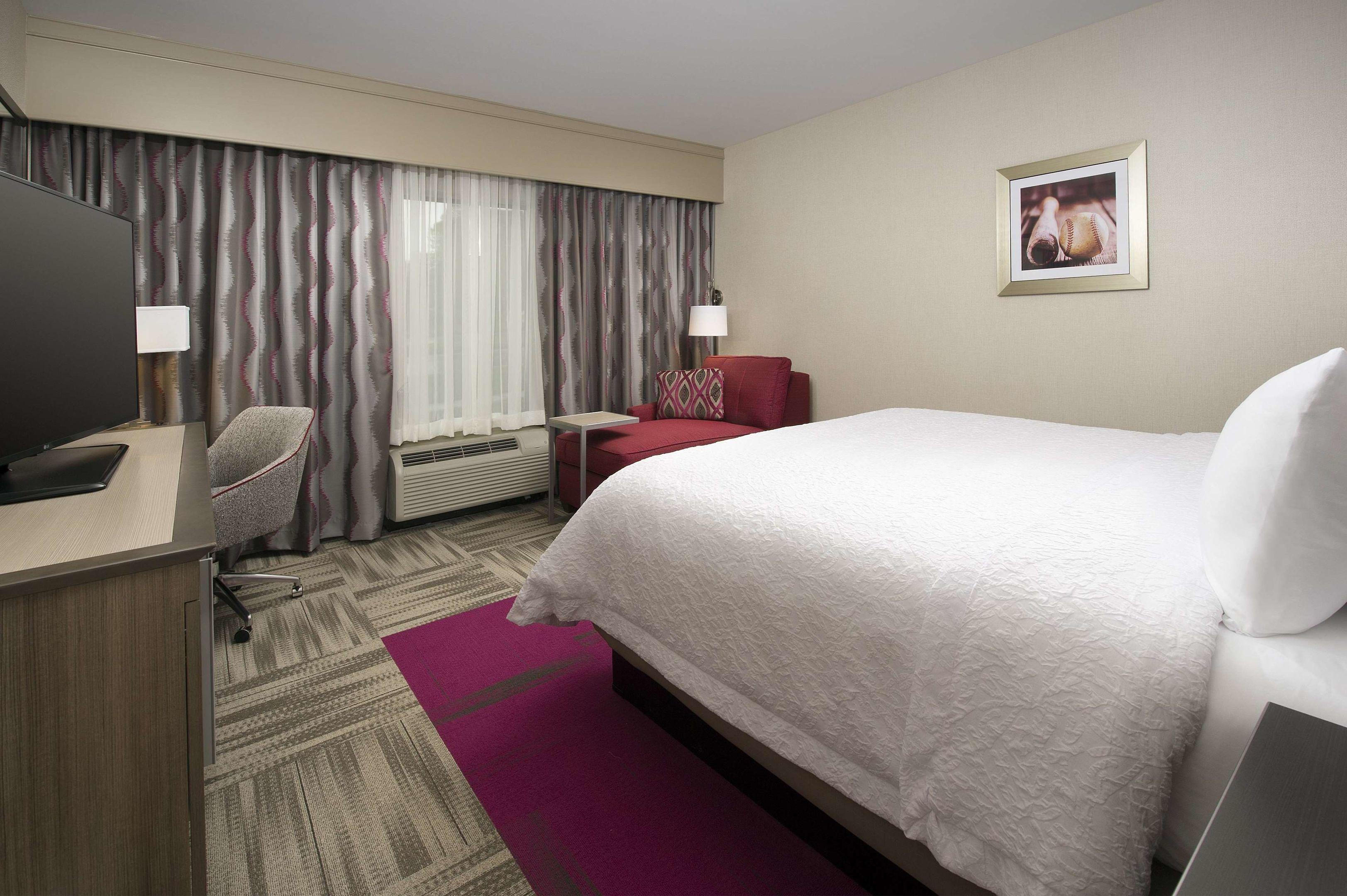 Hampton Inn Louisville East-Hurstbourne — photo 4