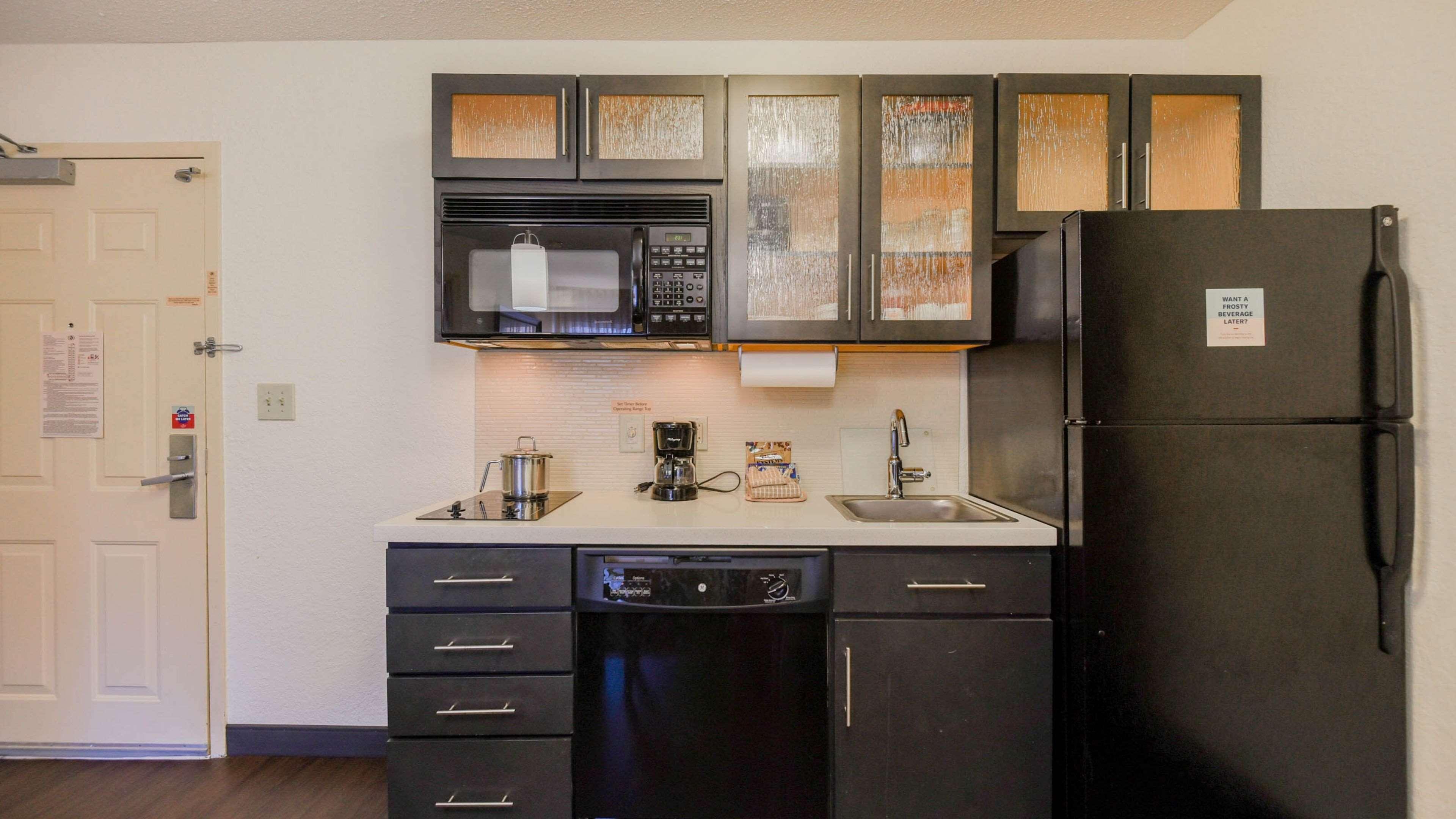 Sonesta Simply Suites Huntsville Research Park — photo 5