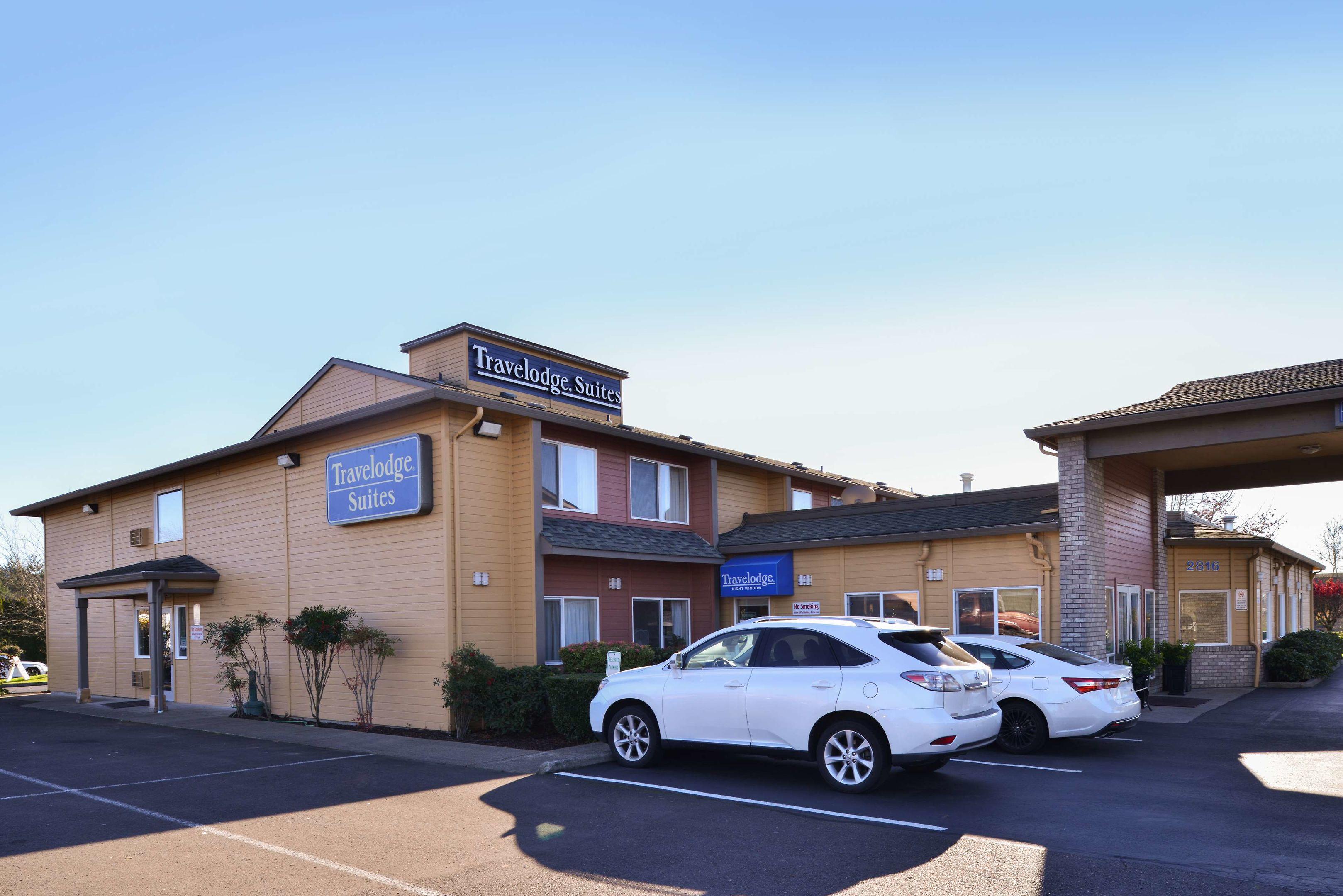 Travelodge Suites by Wyndham Newberg — photo 3