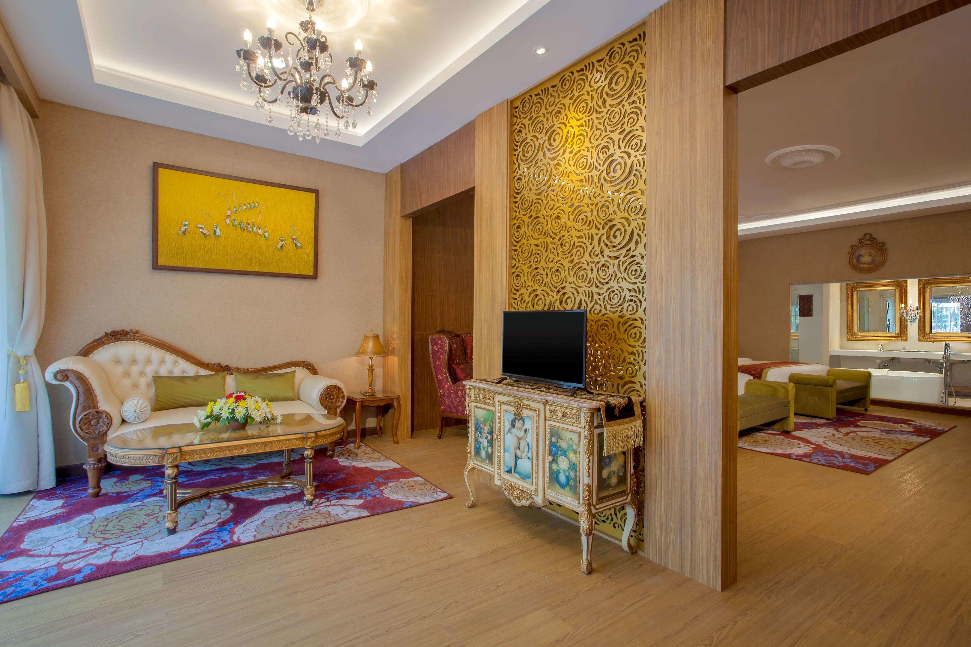 Ramada Suites By Wyndham Solo — photo 4