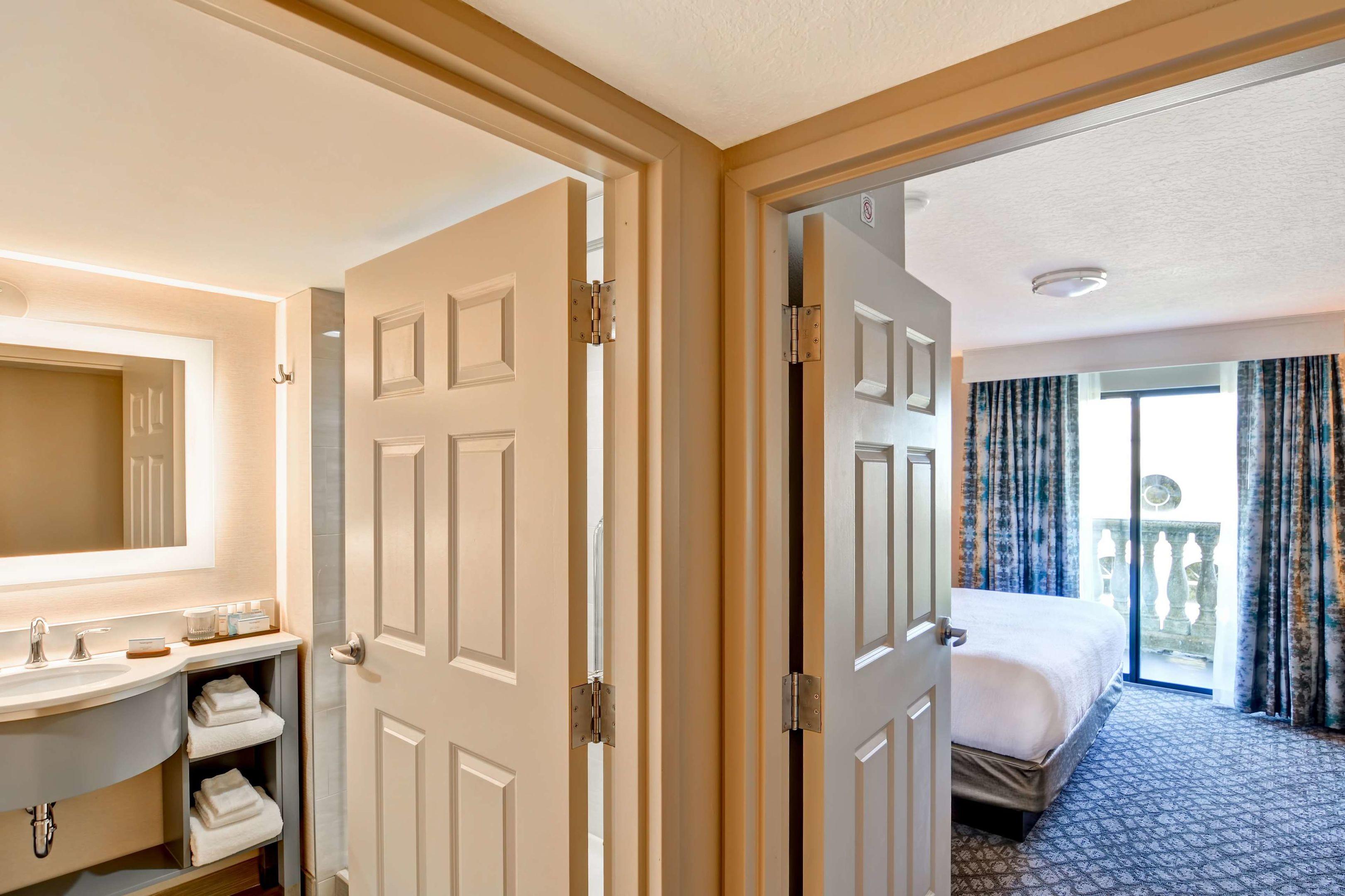 Embassy Suites Orlando Downtown — photo 4