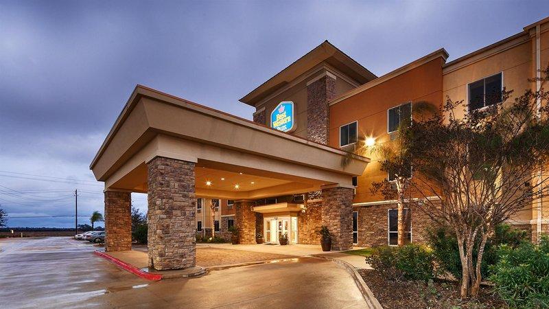 Best Western Plus Seabrook Suites — photo 4