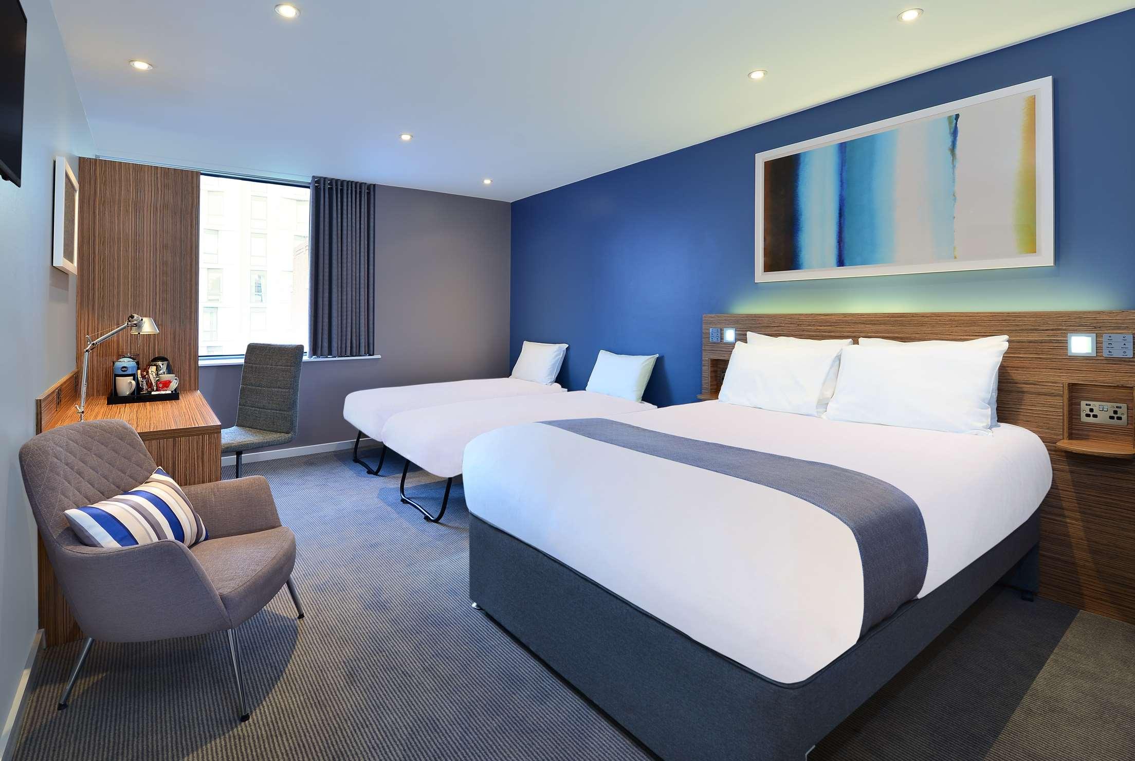 Travelodge London Central Southwark — photo 5