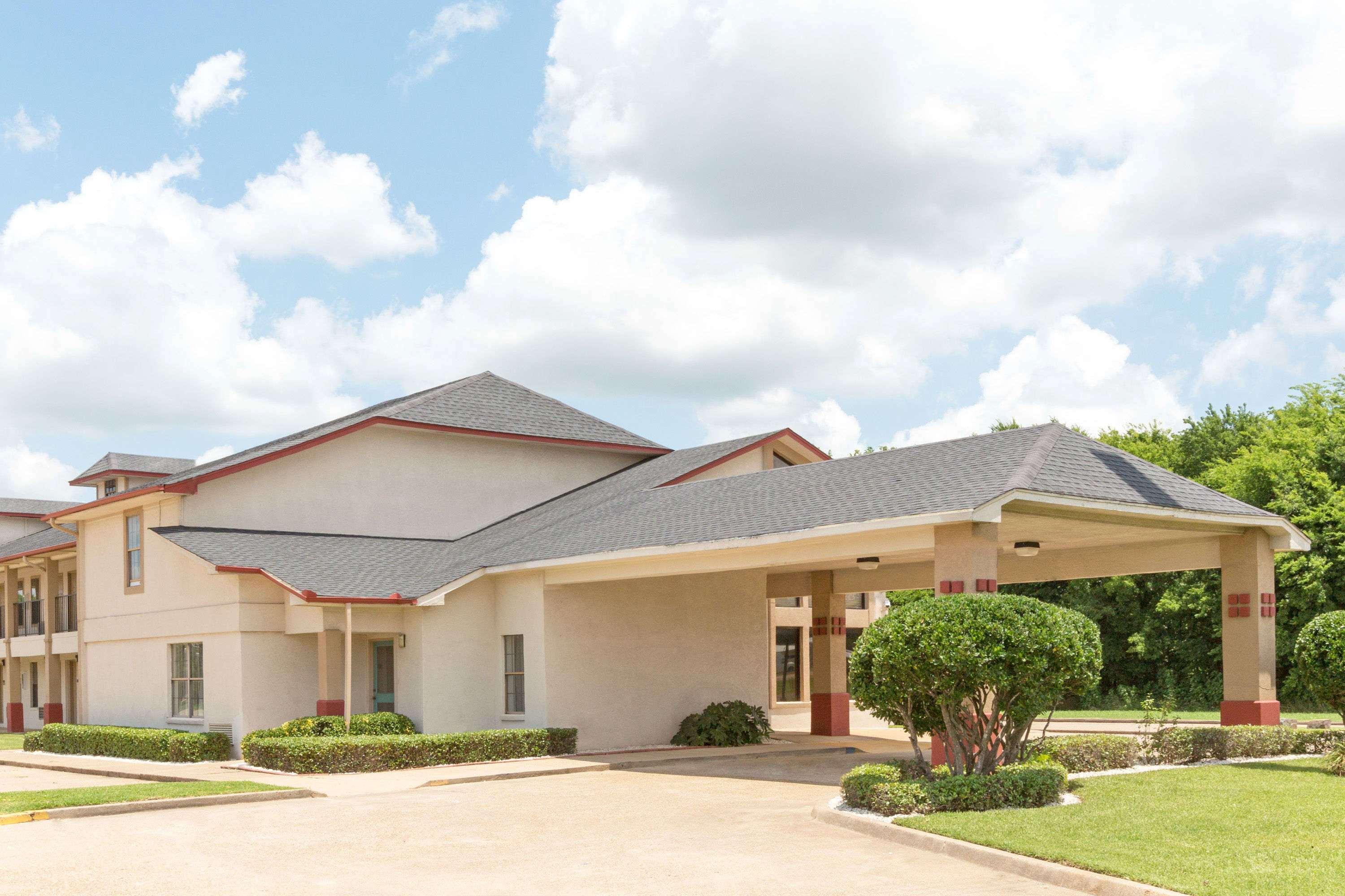Super 8 by Wyndham Bossier City/Shreveport Area — photo 4