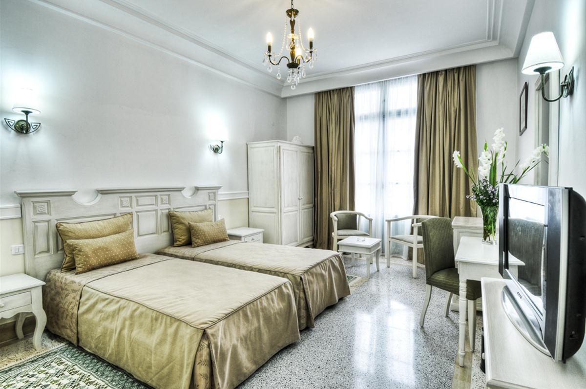 Hotel Majestic — photo 4