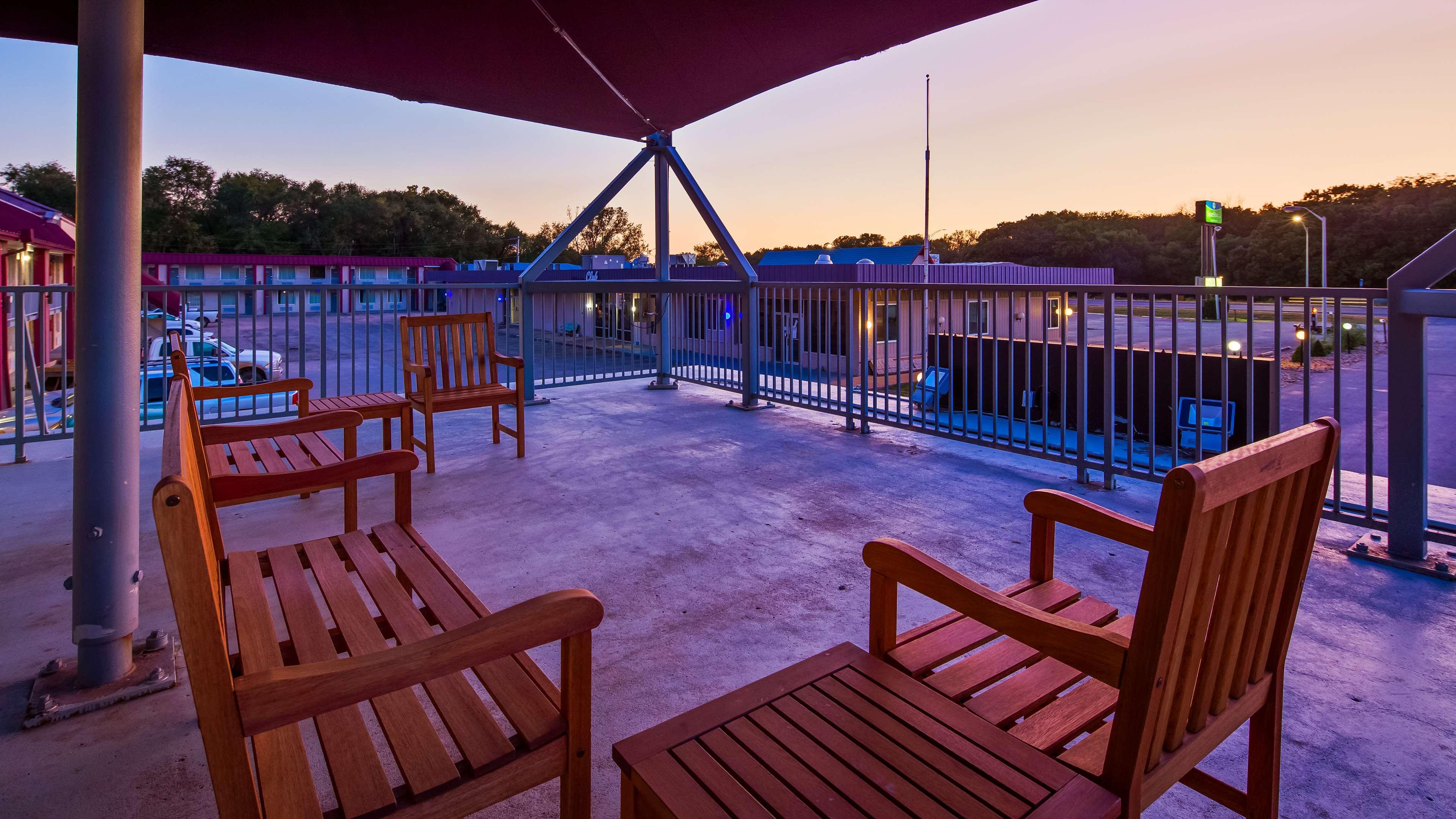 SureStay Hotel by Best Western Salina — photo 5