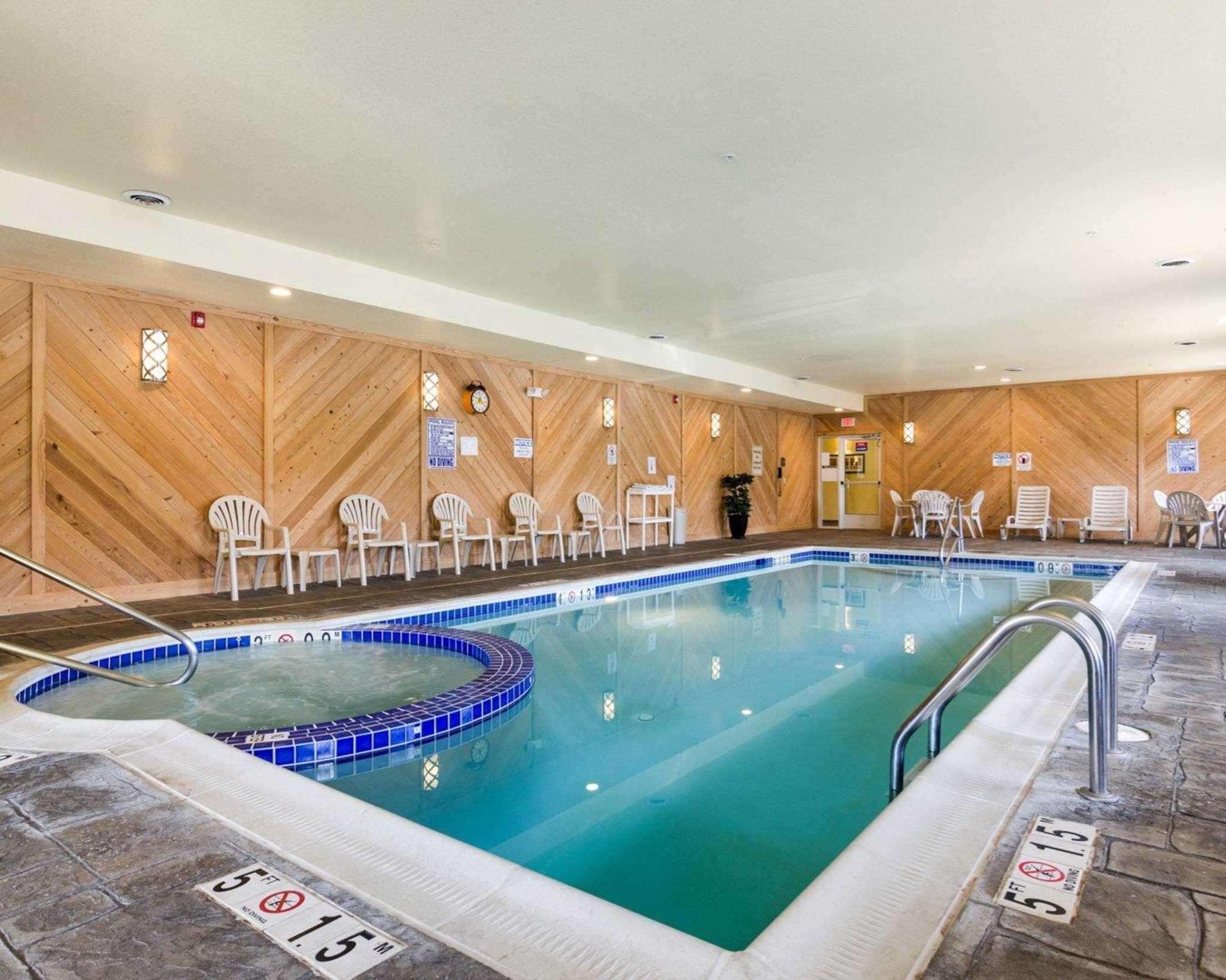 Comfort Inn & Suites Orange — photo 5