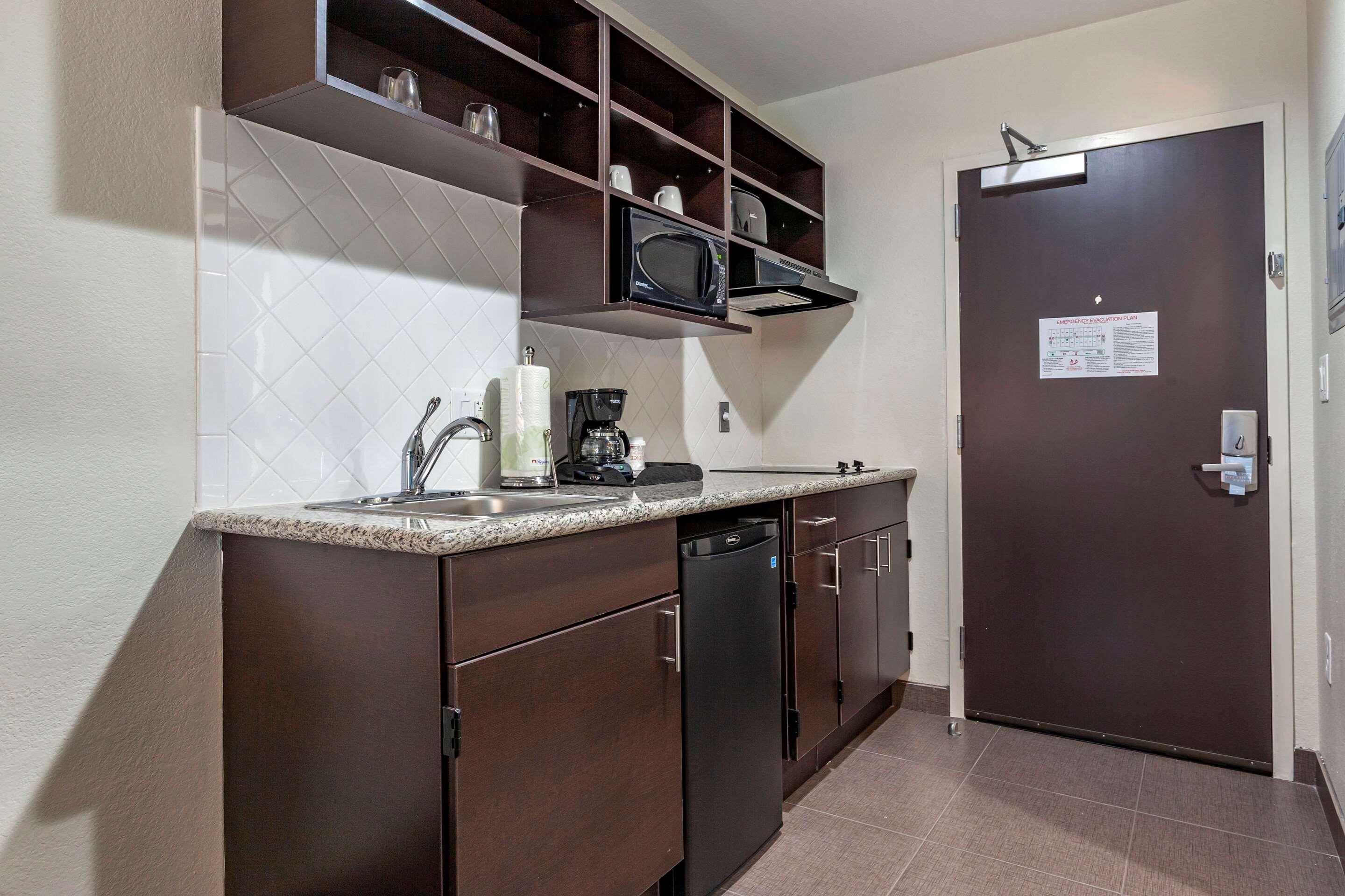 Sleep Inn & Suites — photo 4
