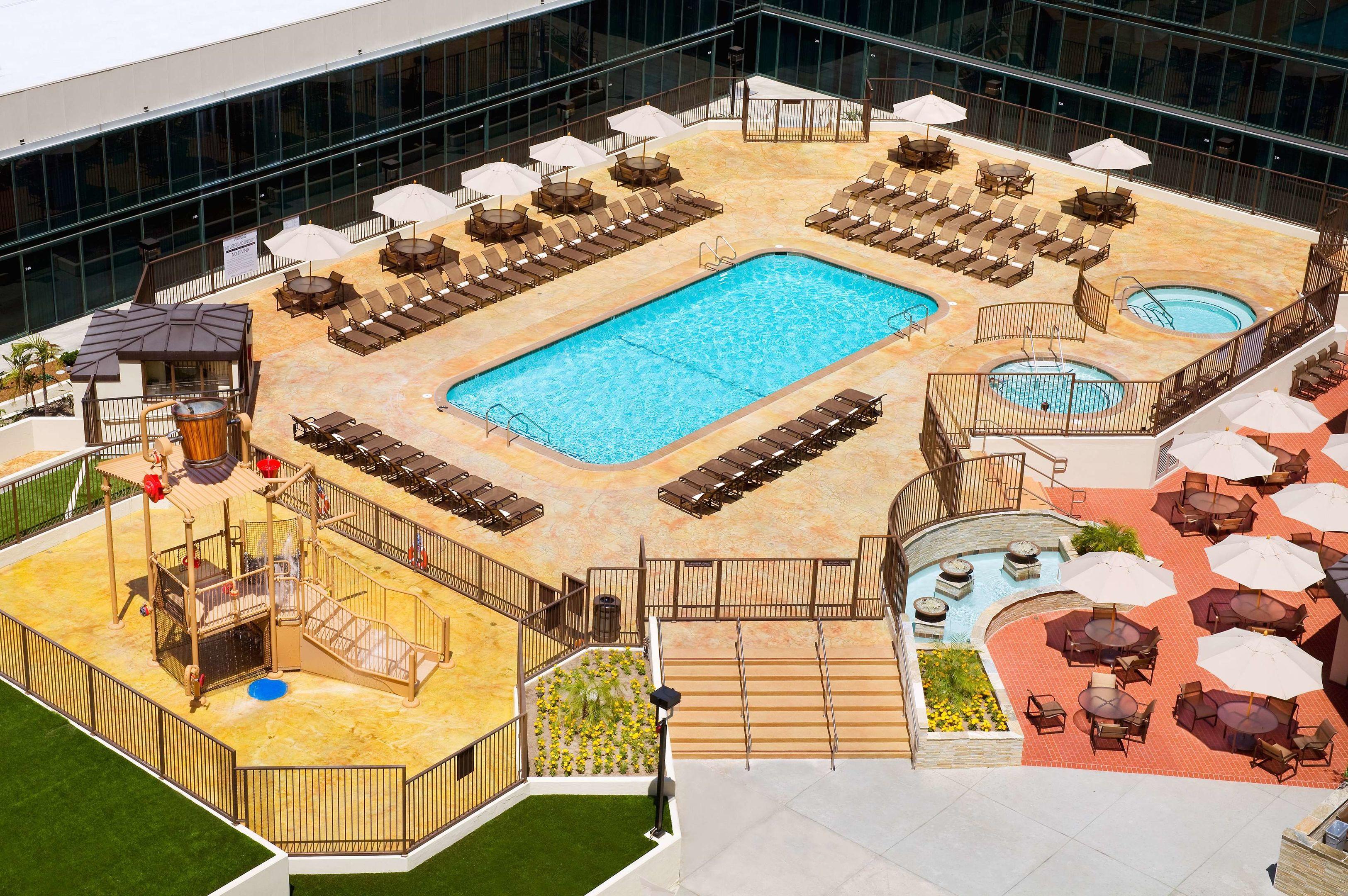 Hilton Anaheim — photo 4