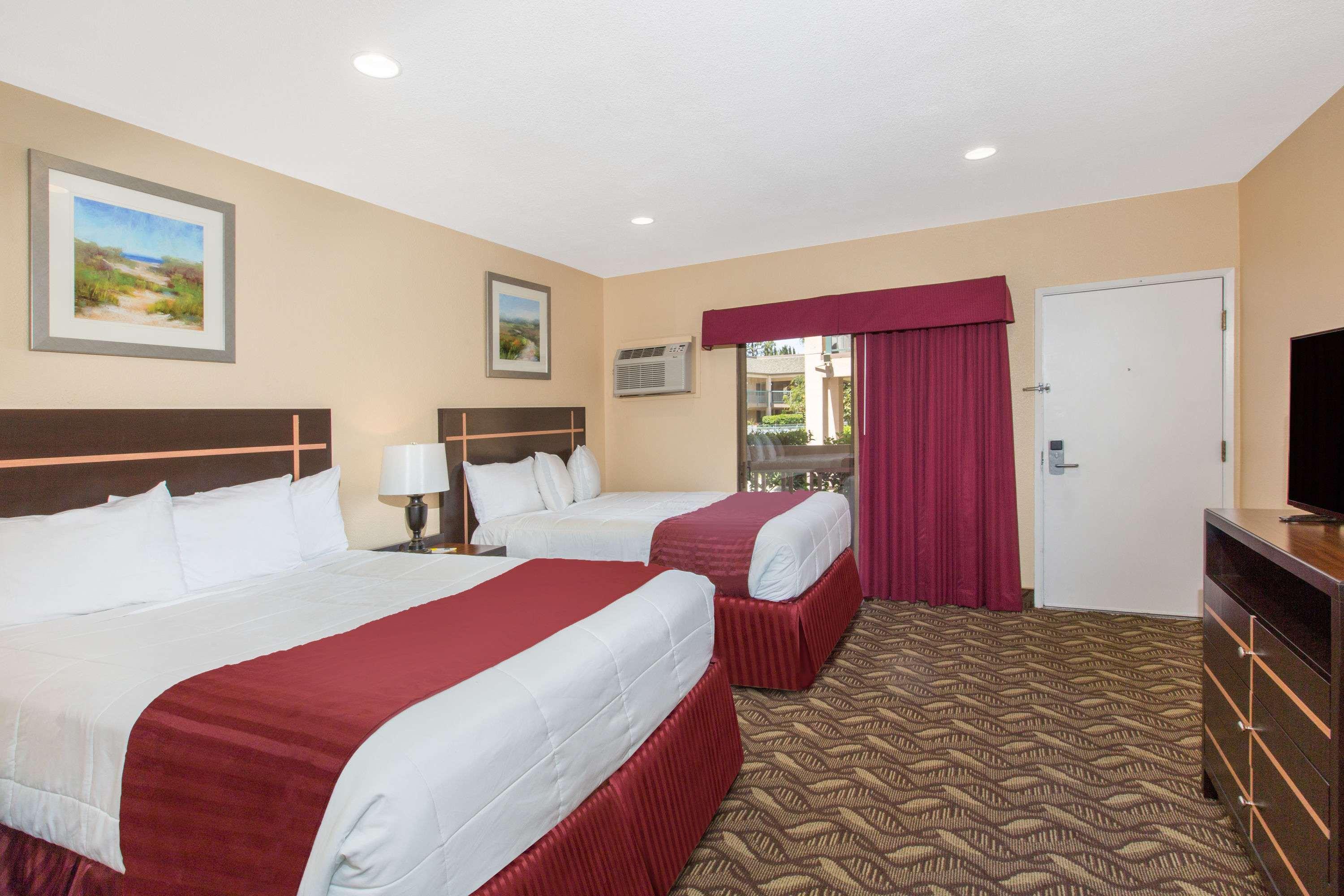 Days Inn Redwood City — photo 5