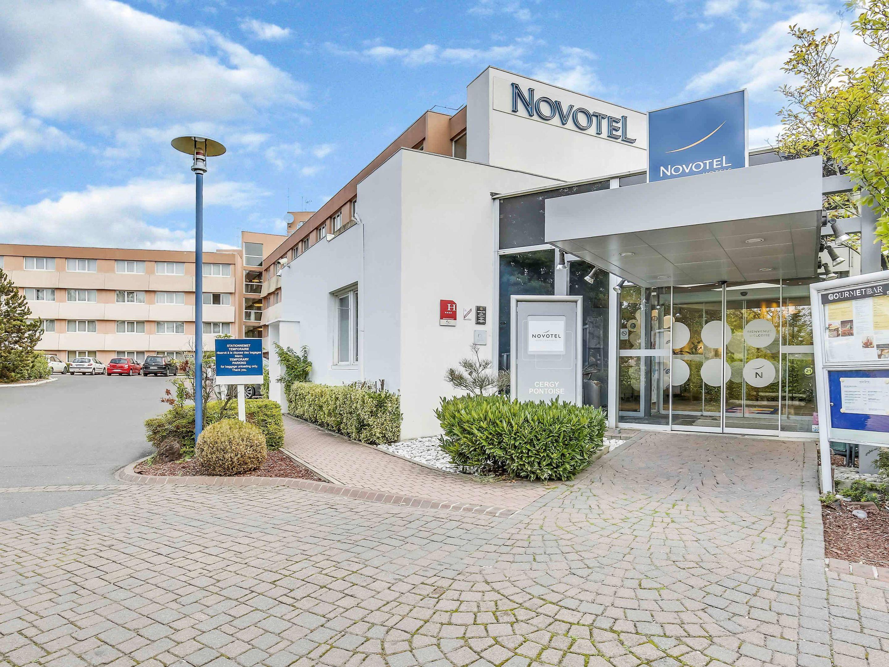Novotel Cergy-Pontoise — photo 1