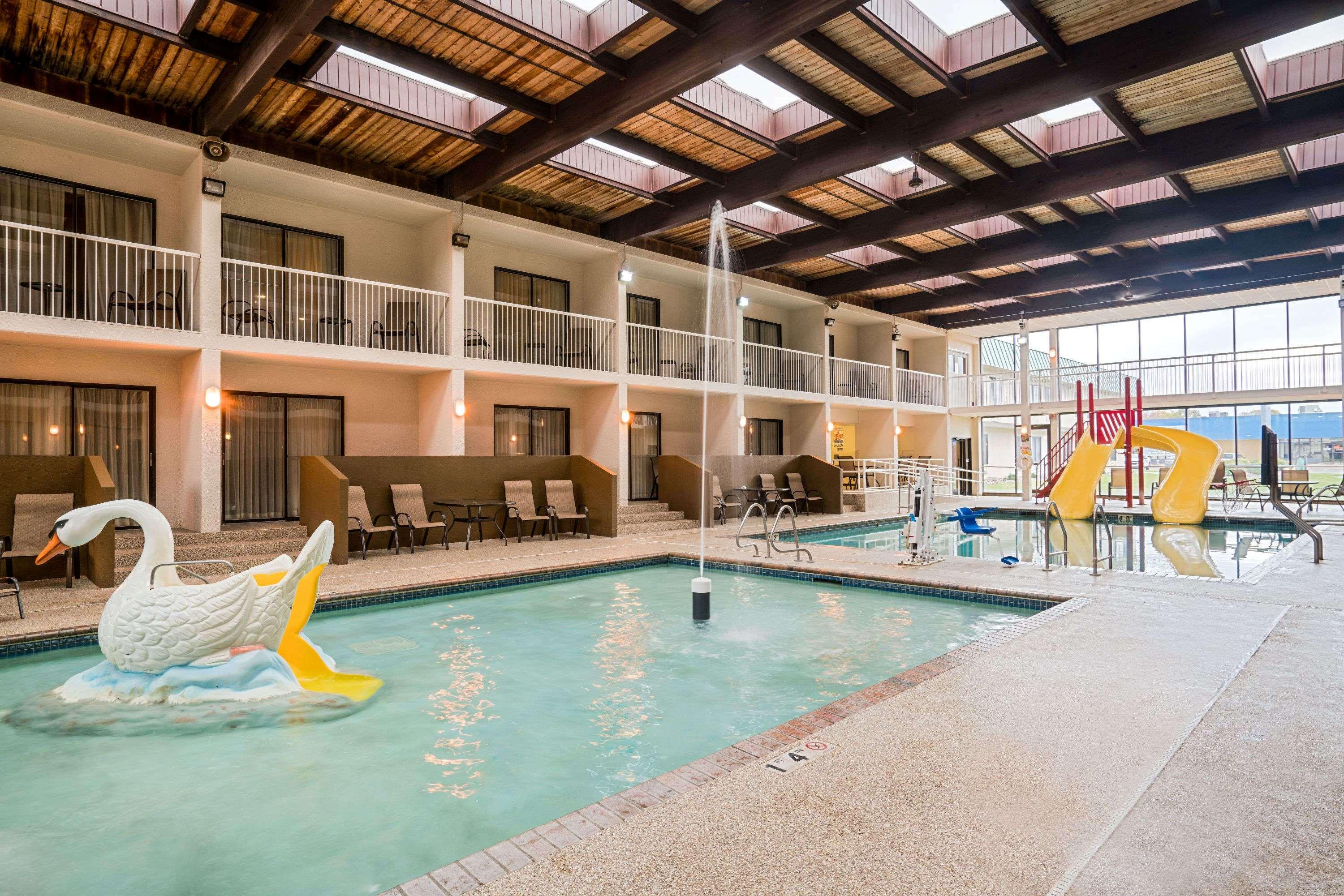 Ramada Plymouth Hotel and Conference Center — photo 4
