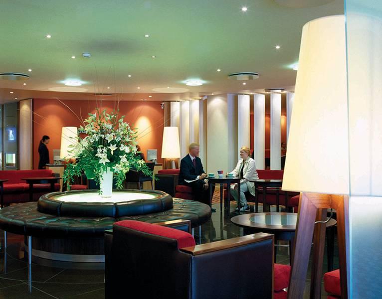Holiday Inn London-Heathrow M4, Jct. 4 — photo 3
