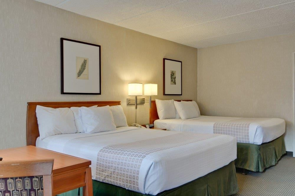 Vagabond Inn Executive Sacramento (Old Town) — photo 5