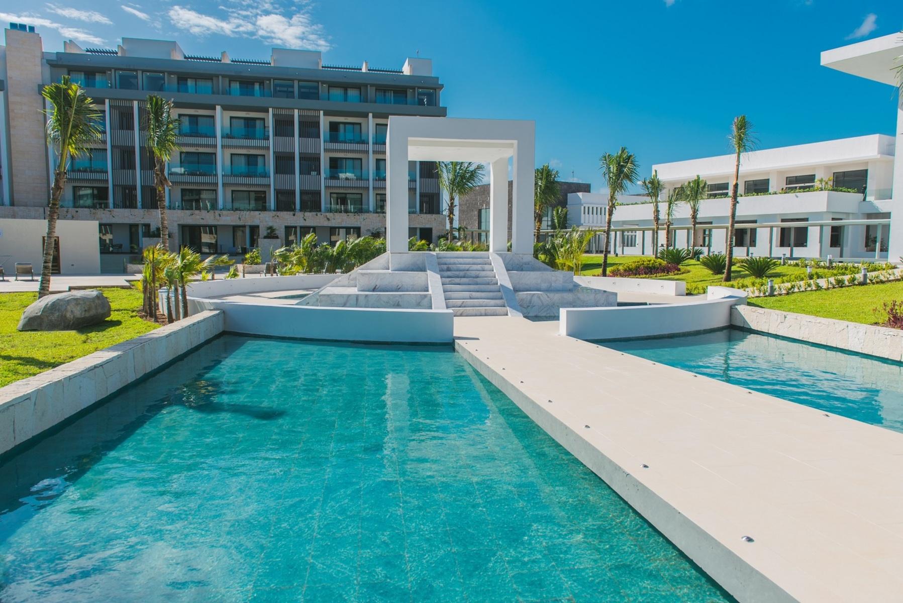 Majestic Elegance Costa Mujeres — photo 3