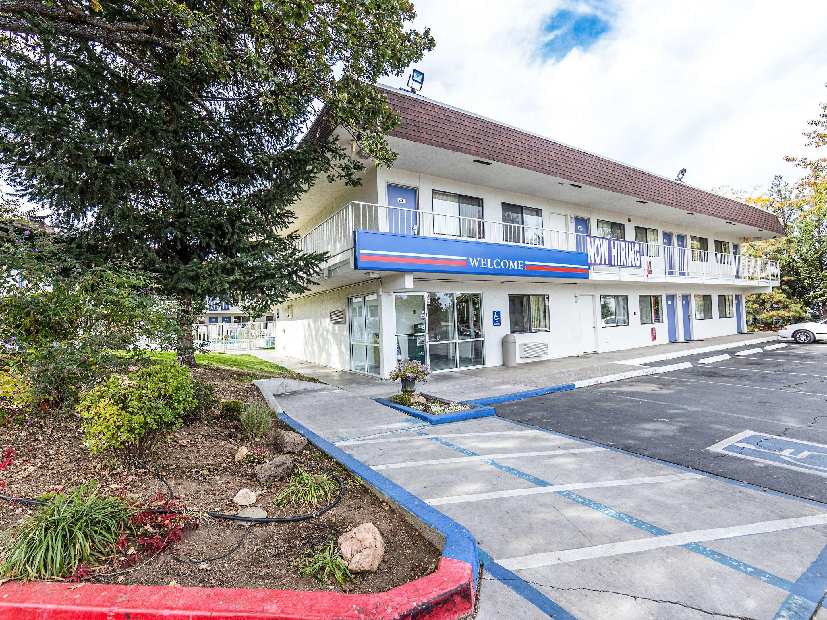 Motel 6 — photo 4
