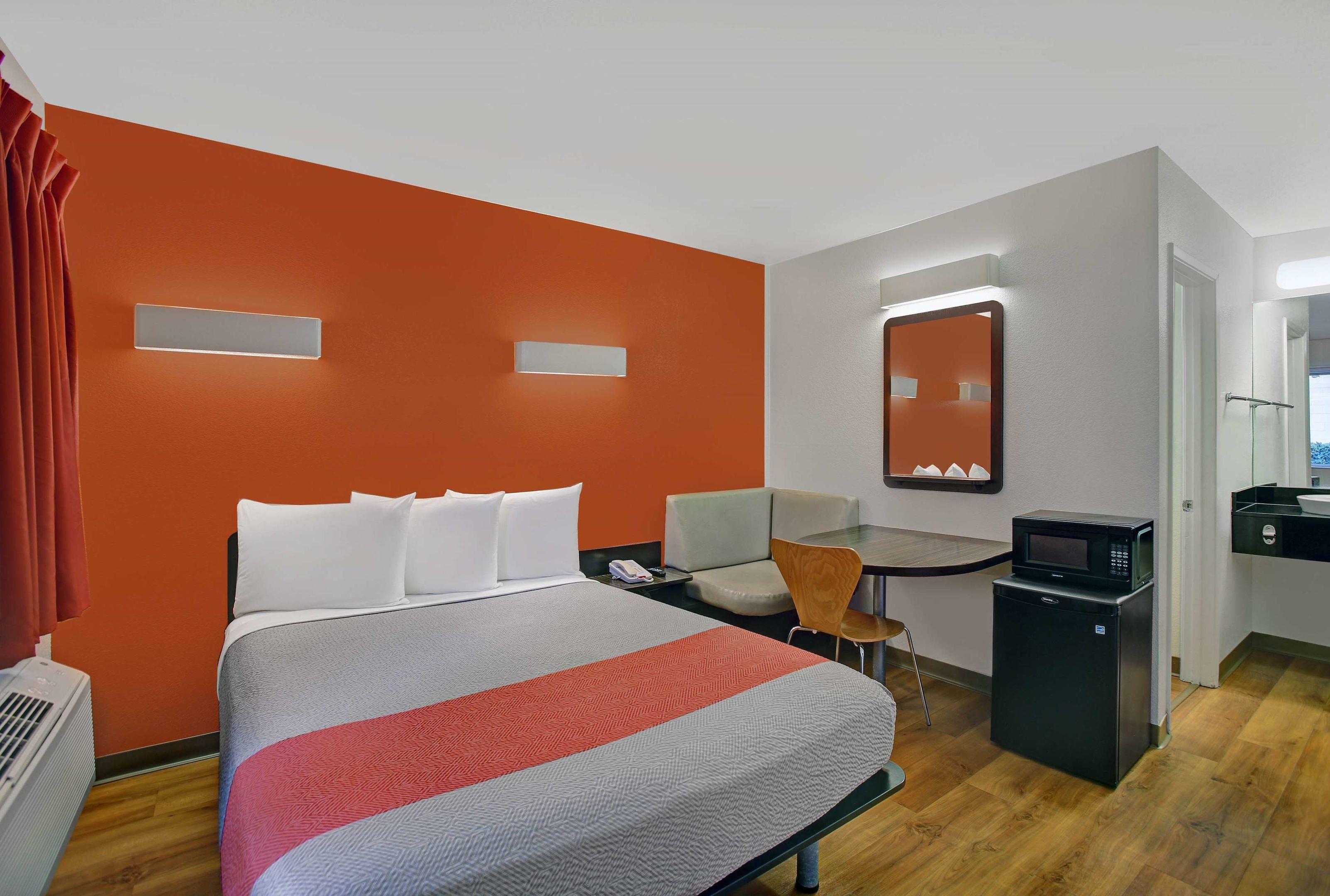 Motel 6 Santa Clara — photo 5