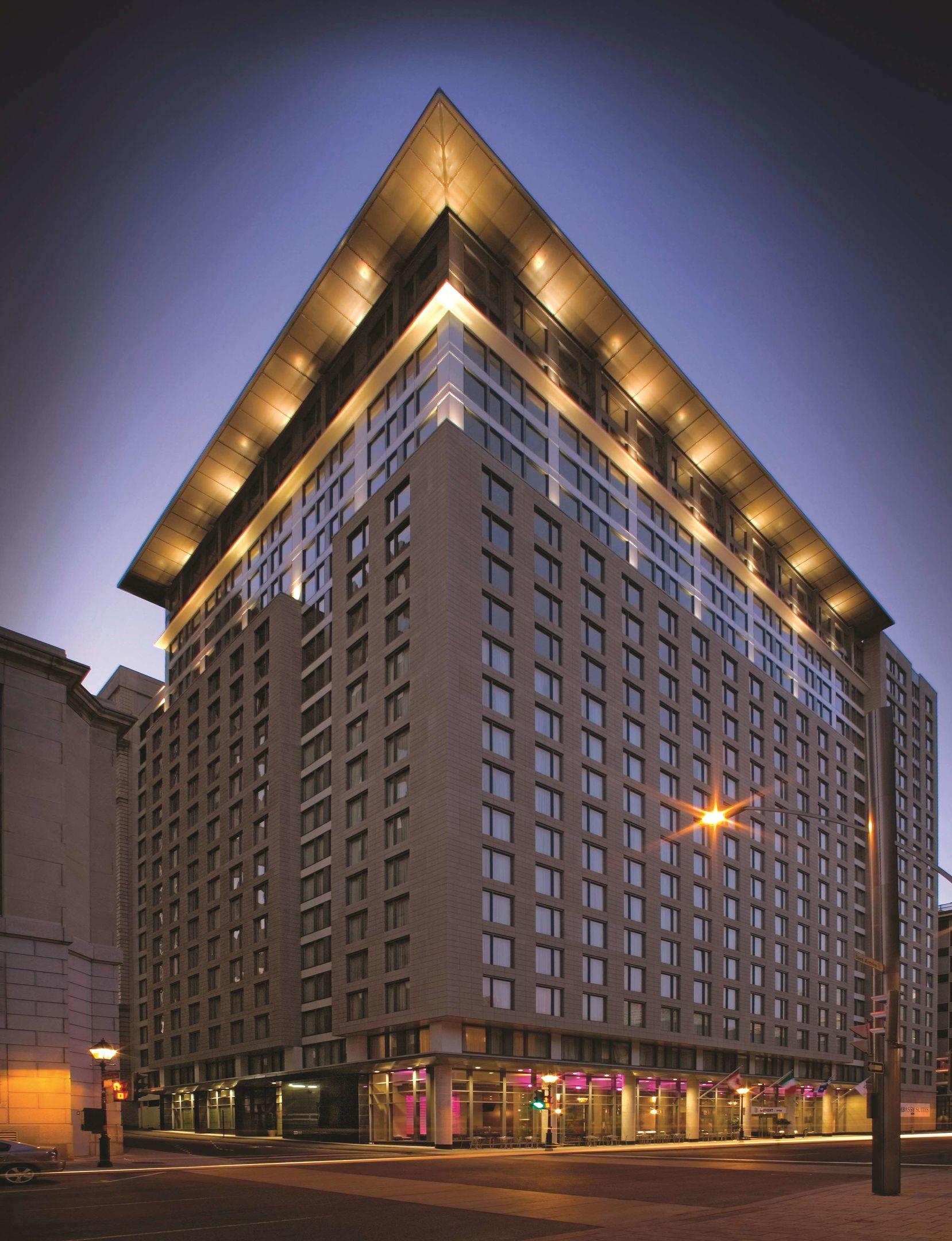 Embassy Suites by Hilton Montreal — photo 5