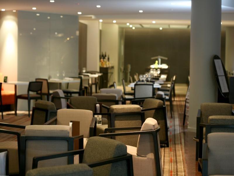 Novotel Sydney Parramatta — photo 2