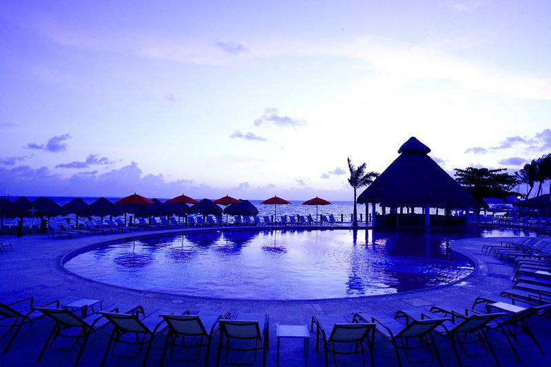 Temptation Cancun Resort — photo 4