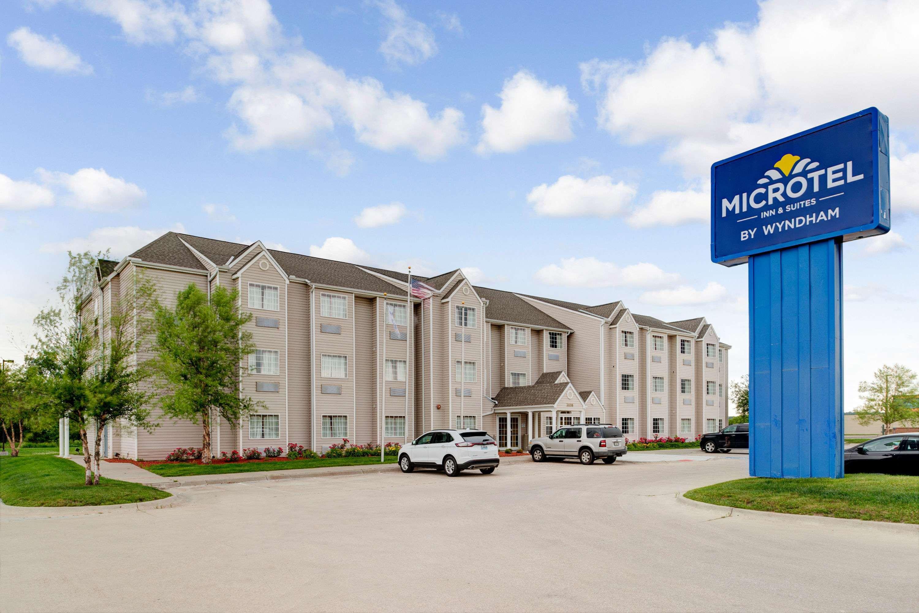 Microtel Inn & Suites Bellevue