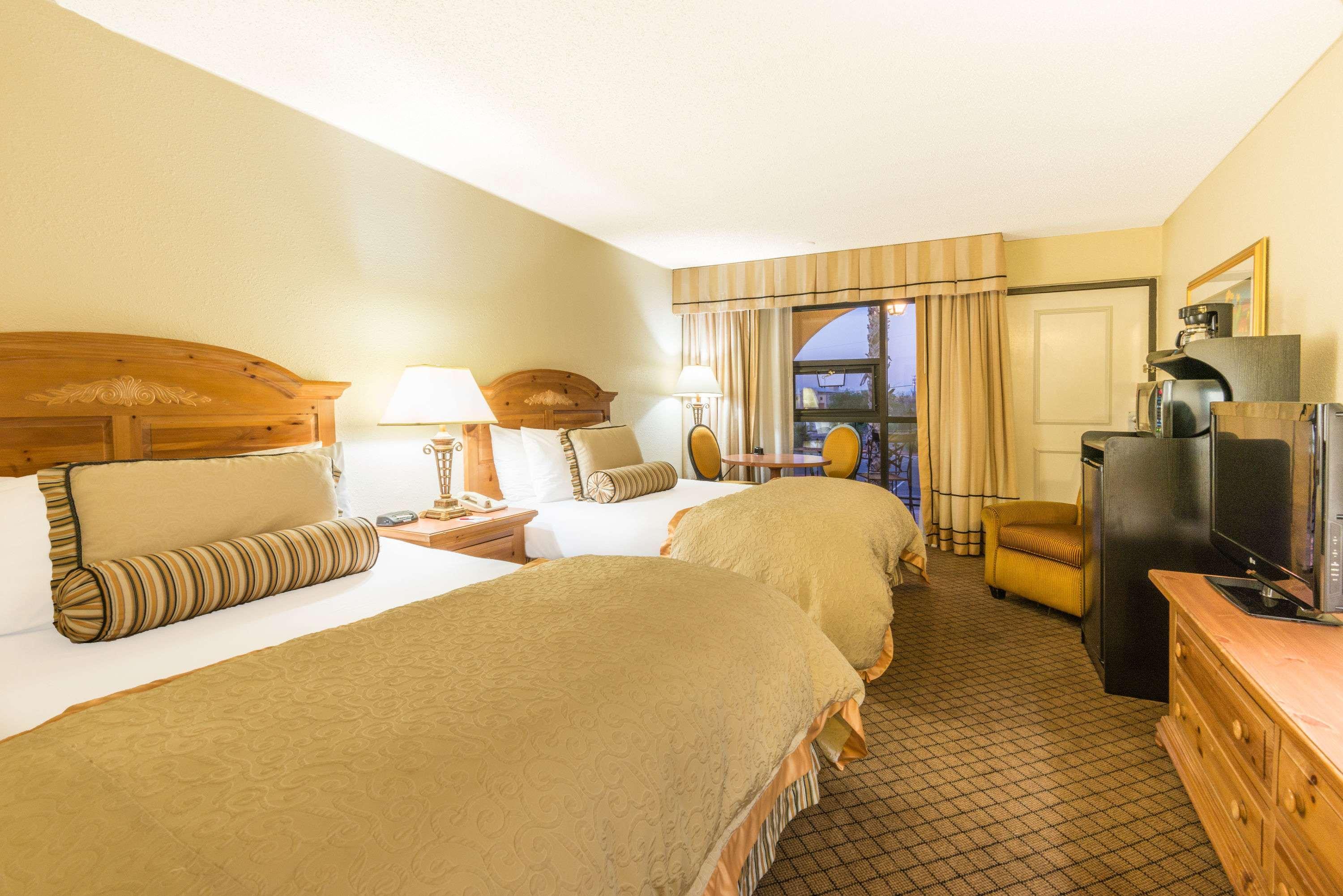 Ramada Las Cruces Hotel and Conference Center — photo 4