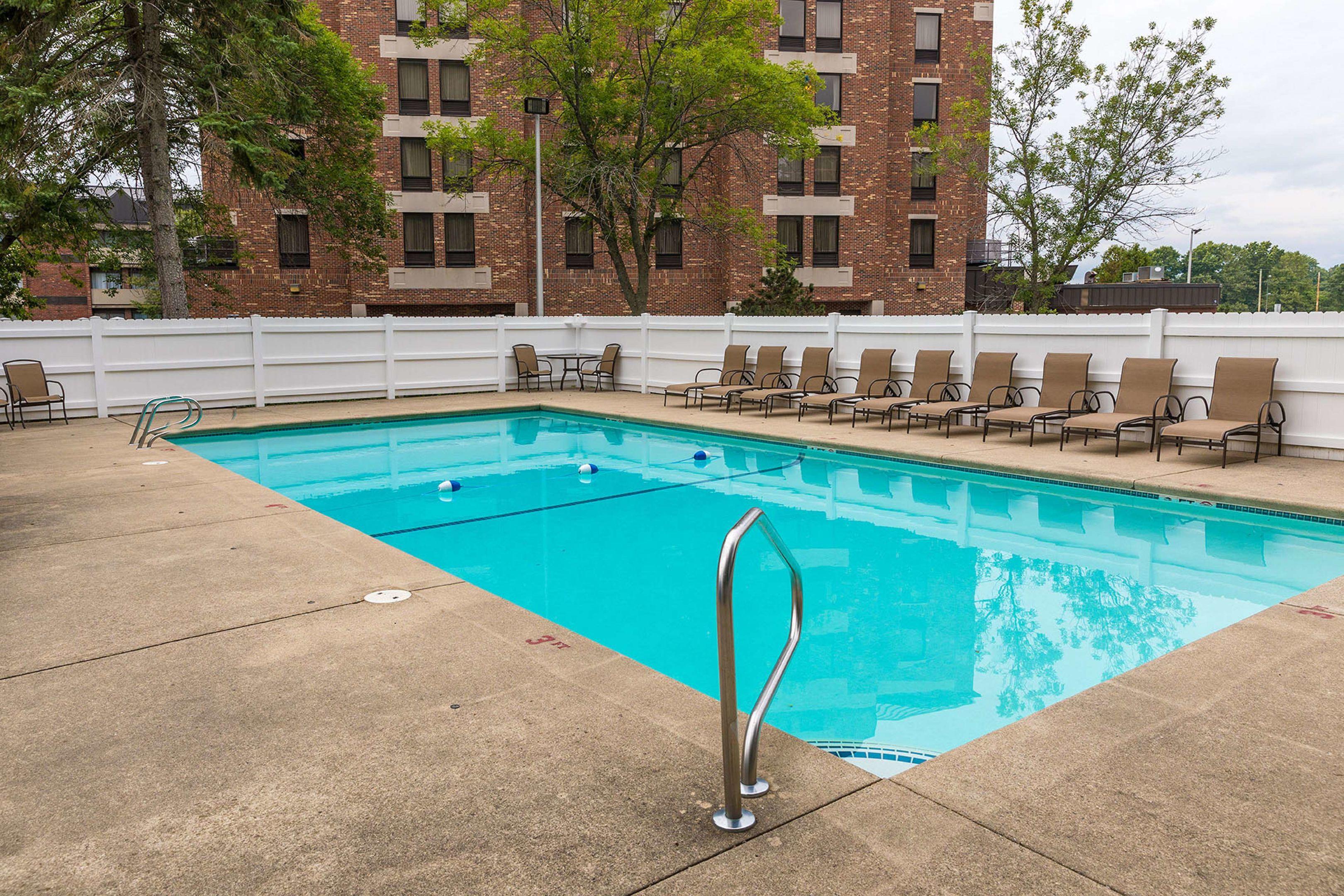 Best Western Plus Portsmouth Hotel and Suites — photo 5