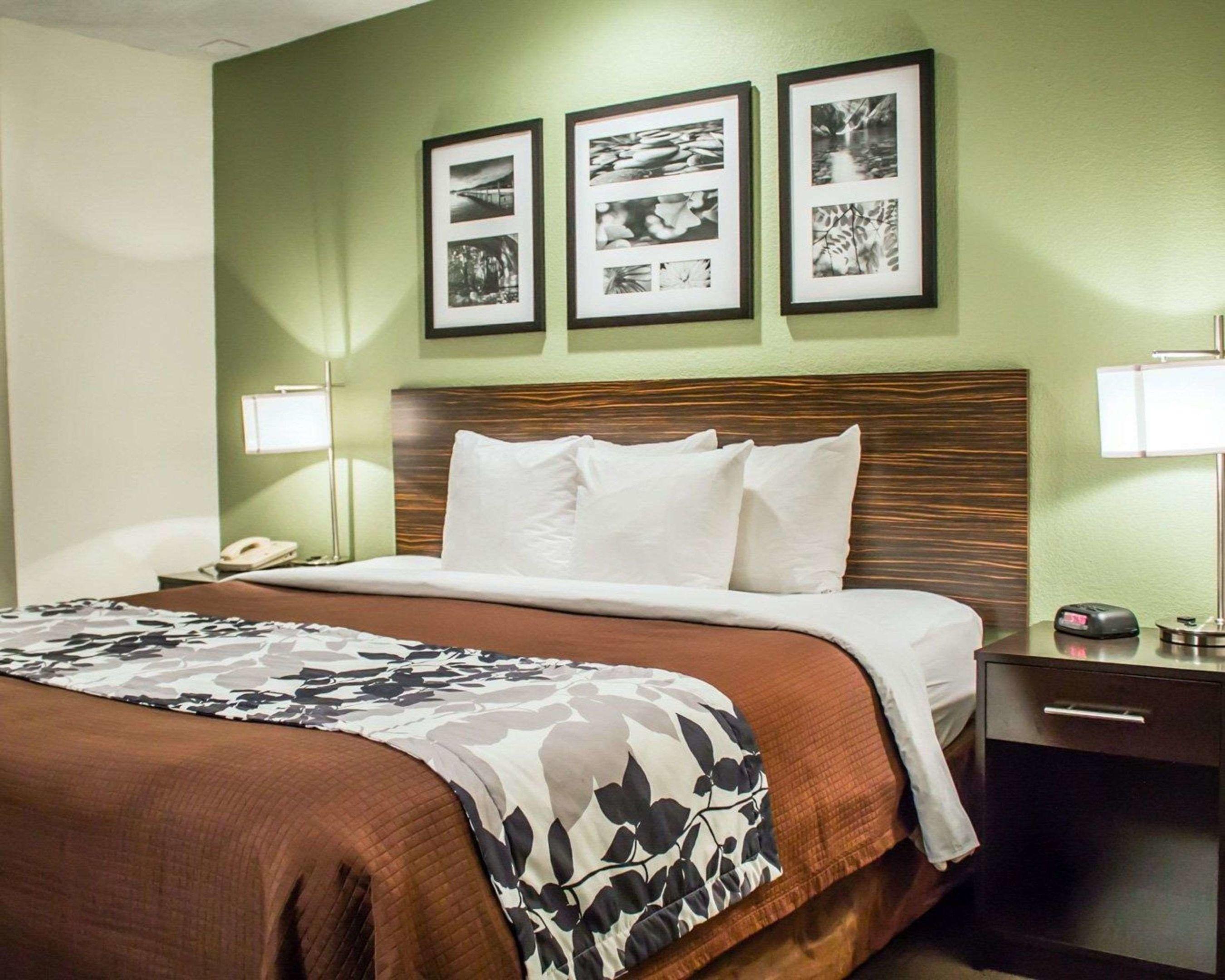 Sleep Inn — photo 4