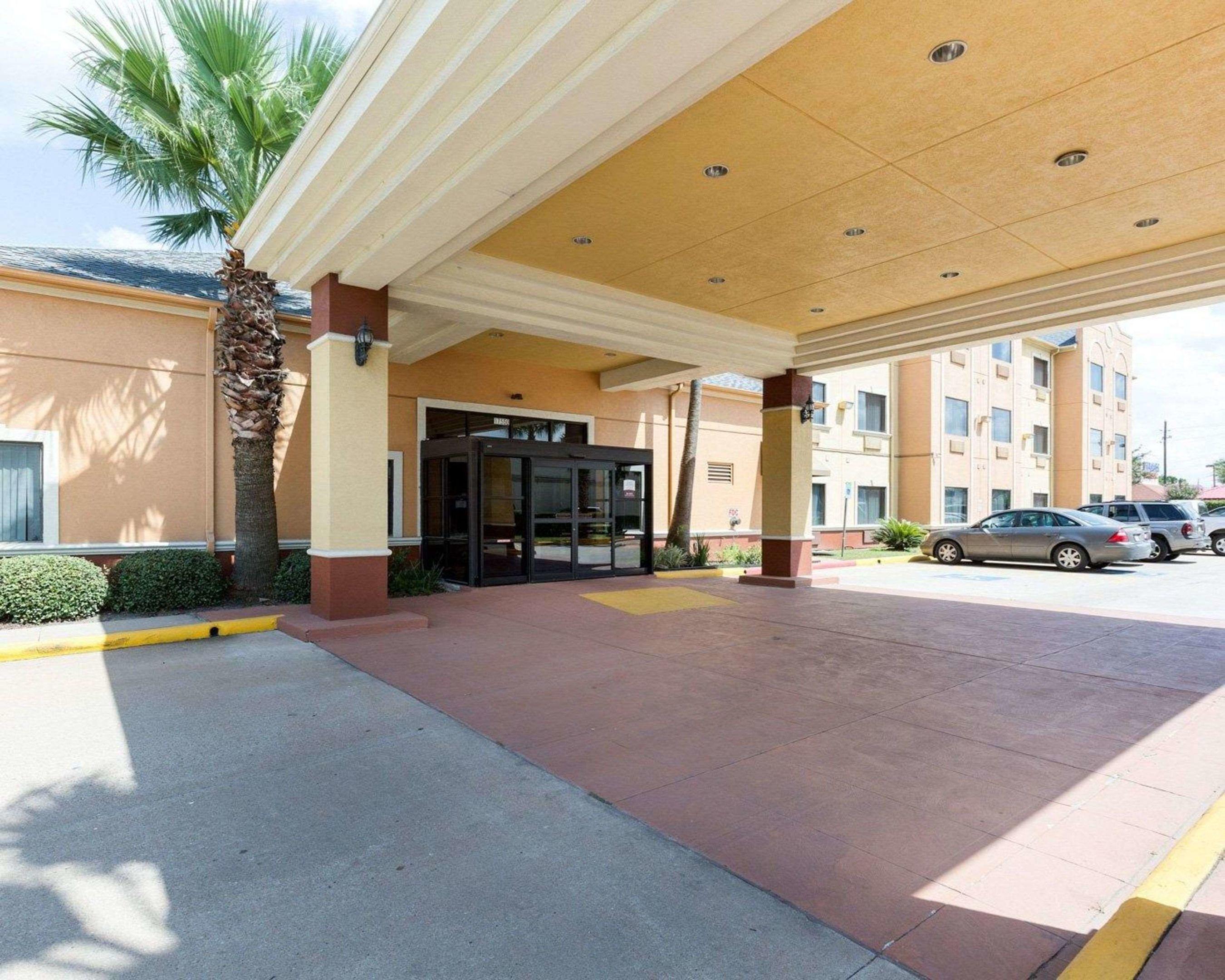 Quality Suites — photo 4