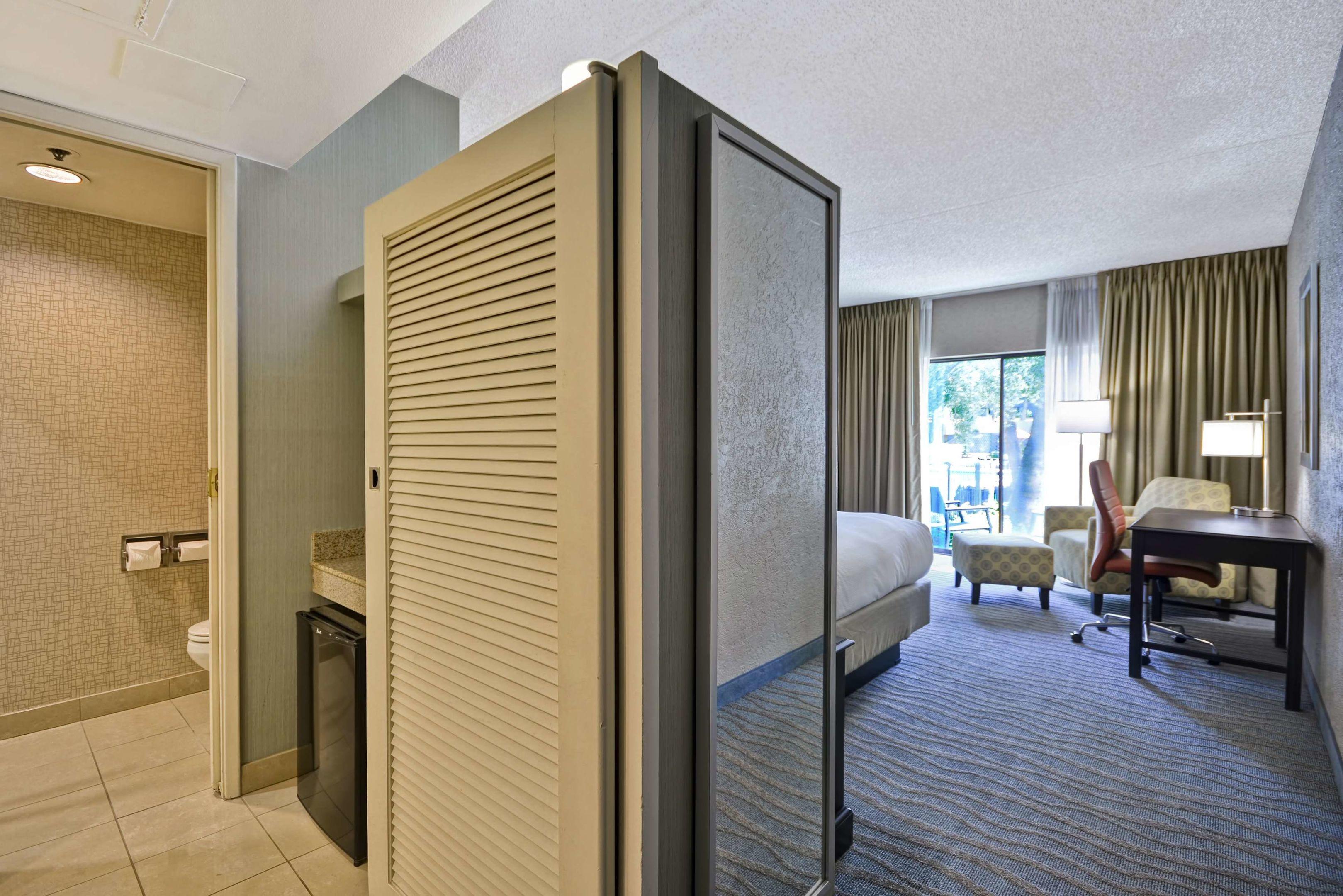 DoubleTree by Hilton Phoenix North — photo 5
