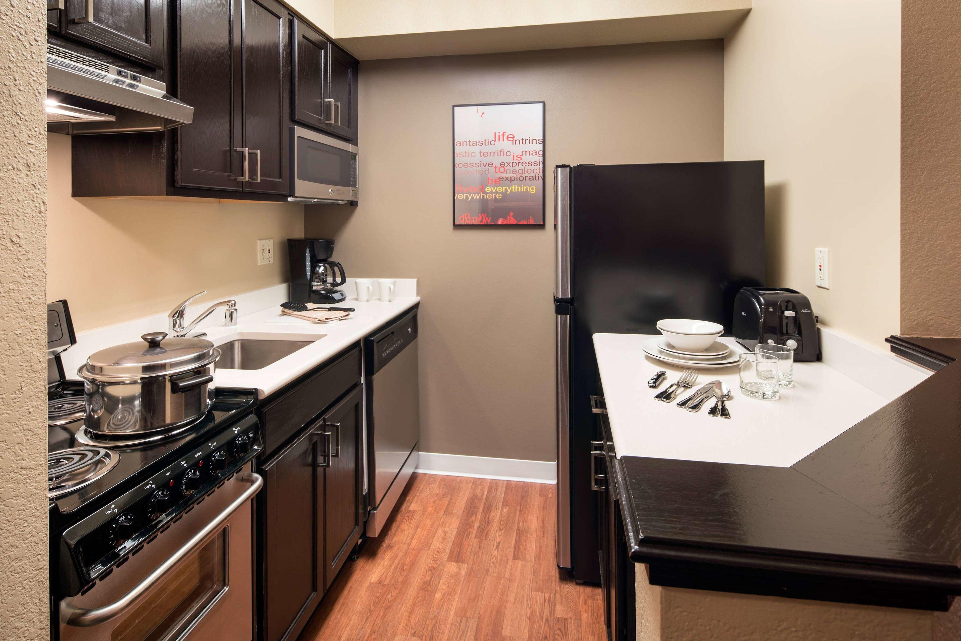 Sonesta Simply Suites Seattle Renton — photo 5
