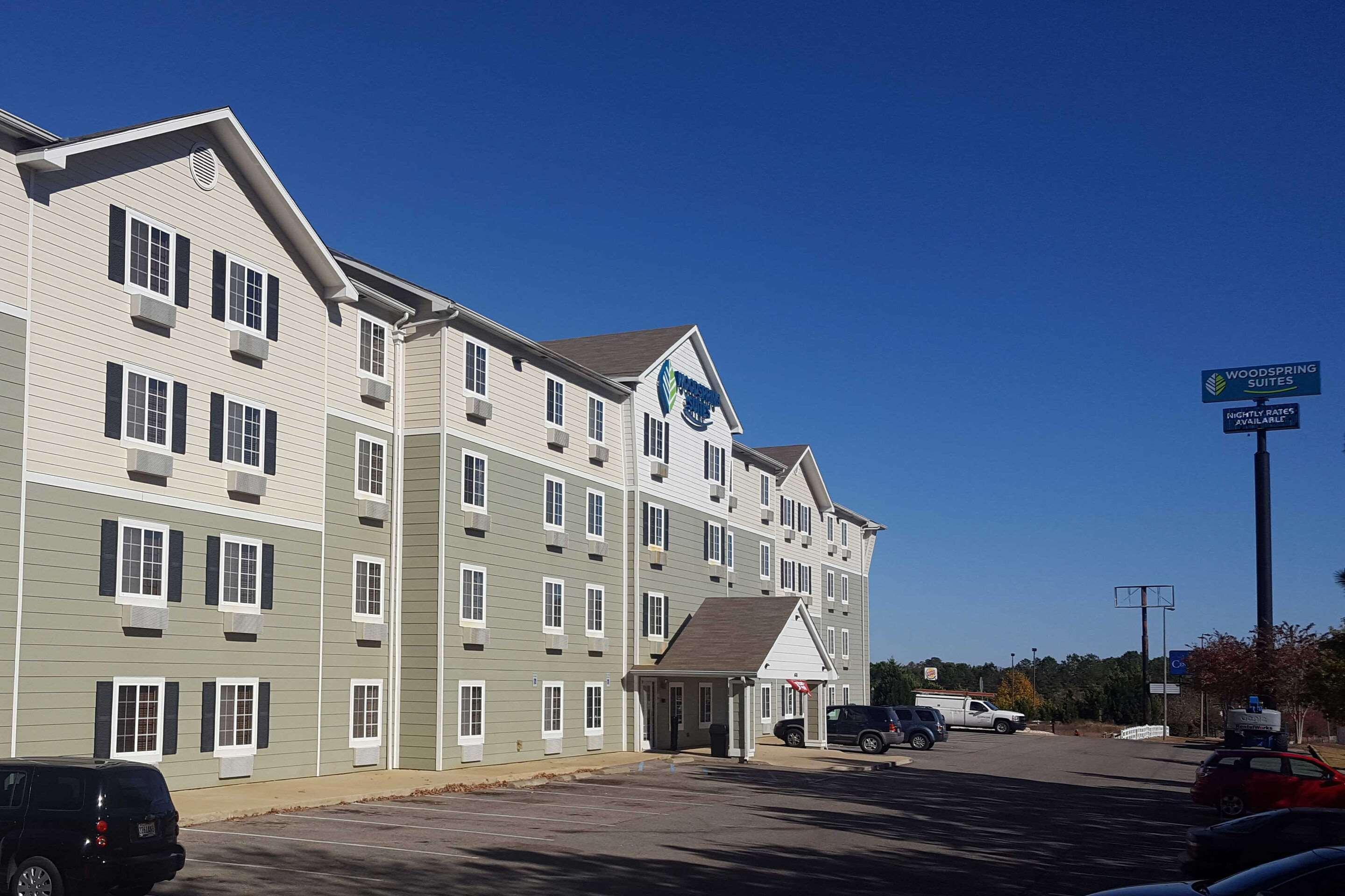 WoodSpring Suites Tuscaloosa — photo 4