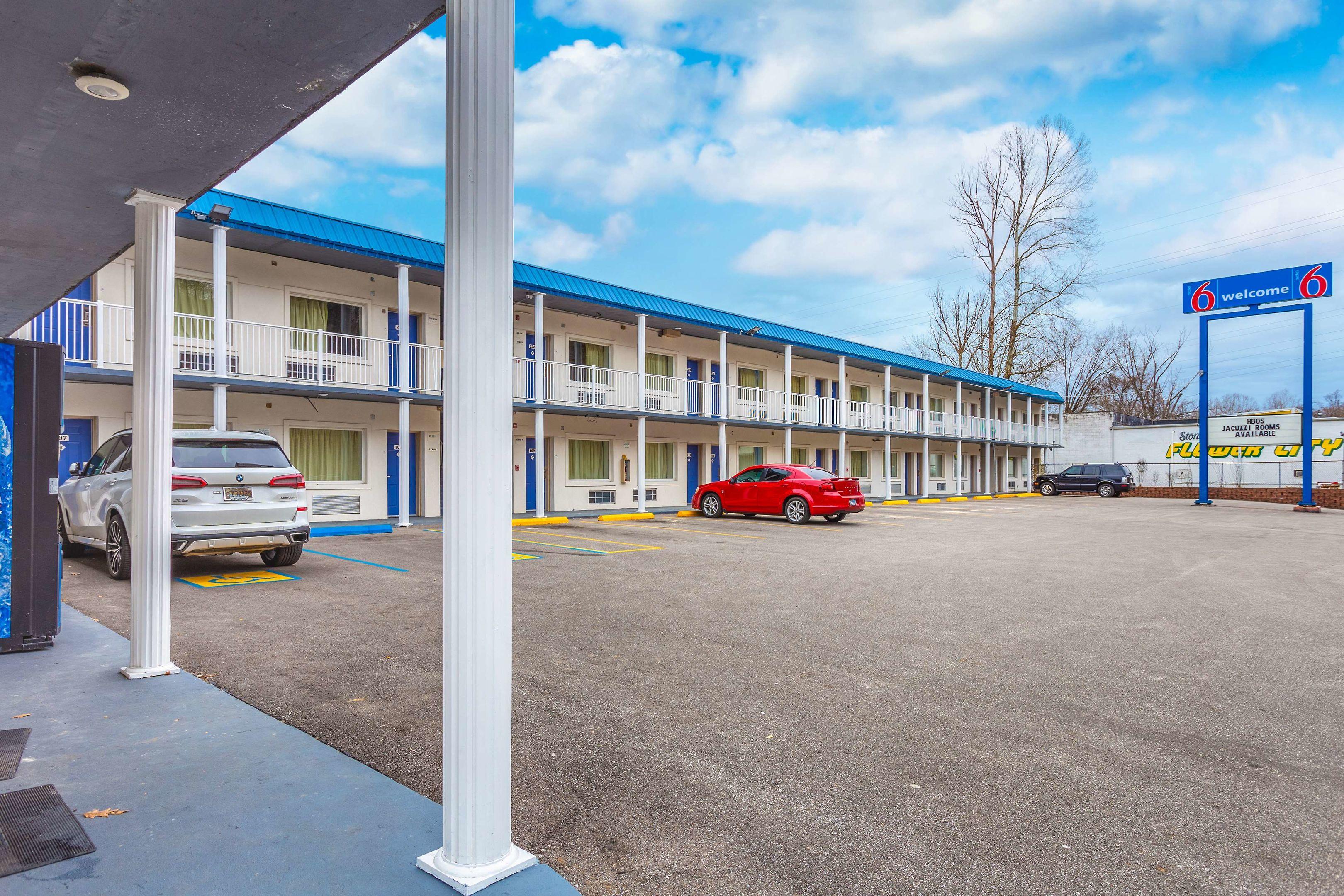 Motel 6 Huntington WV — photo 4